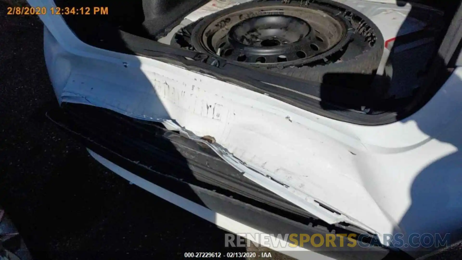 17 Photograph of a damaged car 5YFEPRAEXLP006365 TOYOTA COROLLA 2020