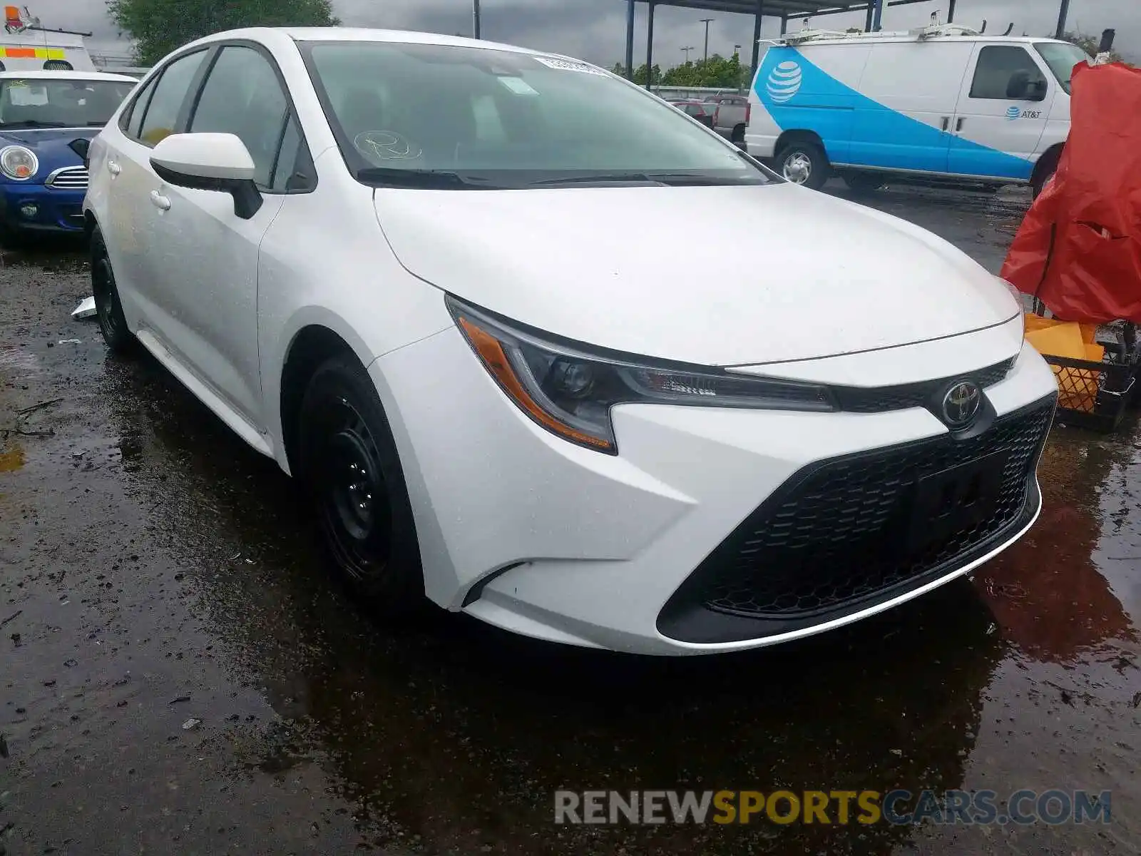 1 Photograph of a damaged car 5YFEPRAEXLP007211 TOYOTA COROLLA 2020