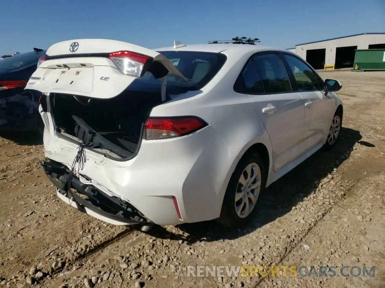 4 Photograph of a damaged car 5YFEPRAEXLP010044 TOYOTA COROLLA 2020