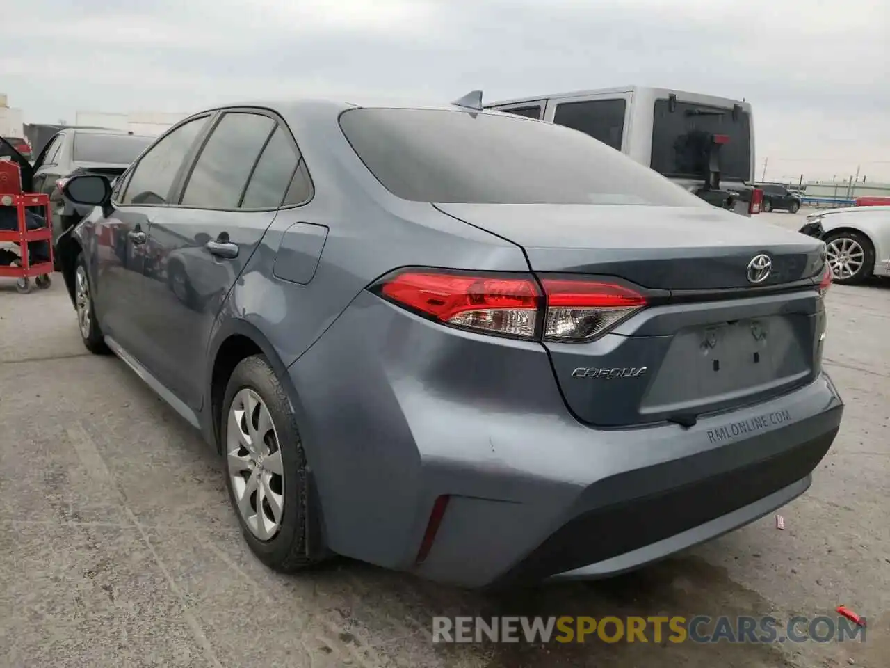 3 Photograph of a damaged car 5YFEPRAEXLP010495 TOYOTA COROLLA 2020