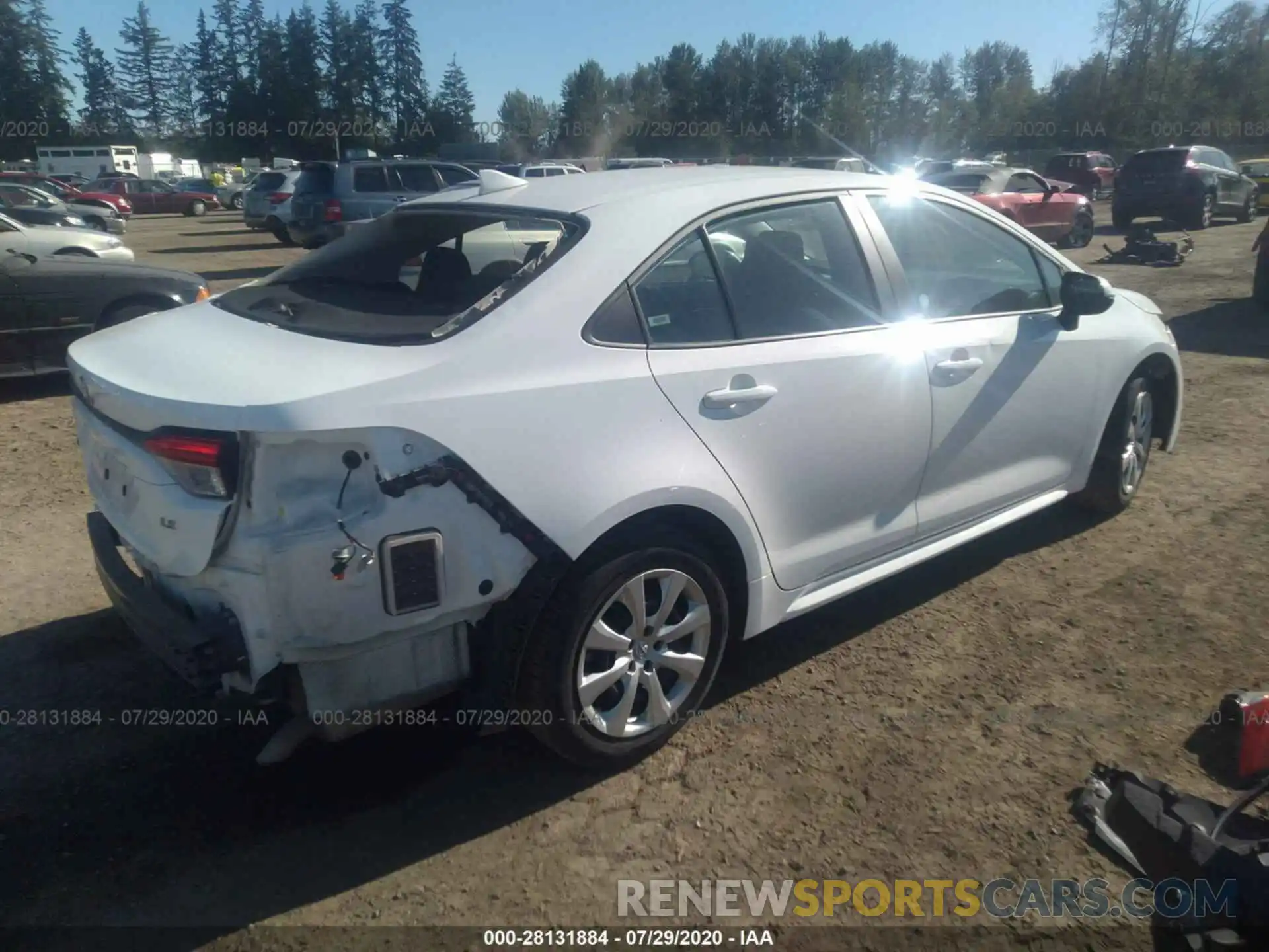 4 Photograph of a damaged car 5YFEPRAEXLP011579 TOYOTA COROLLA 2020