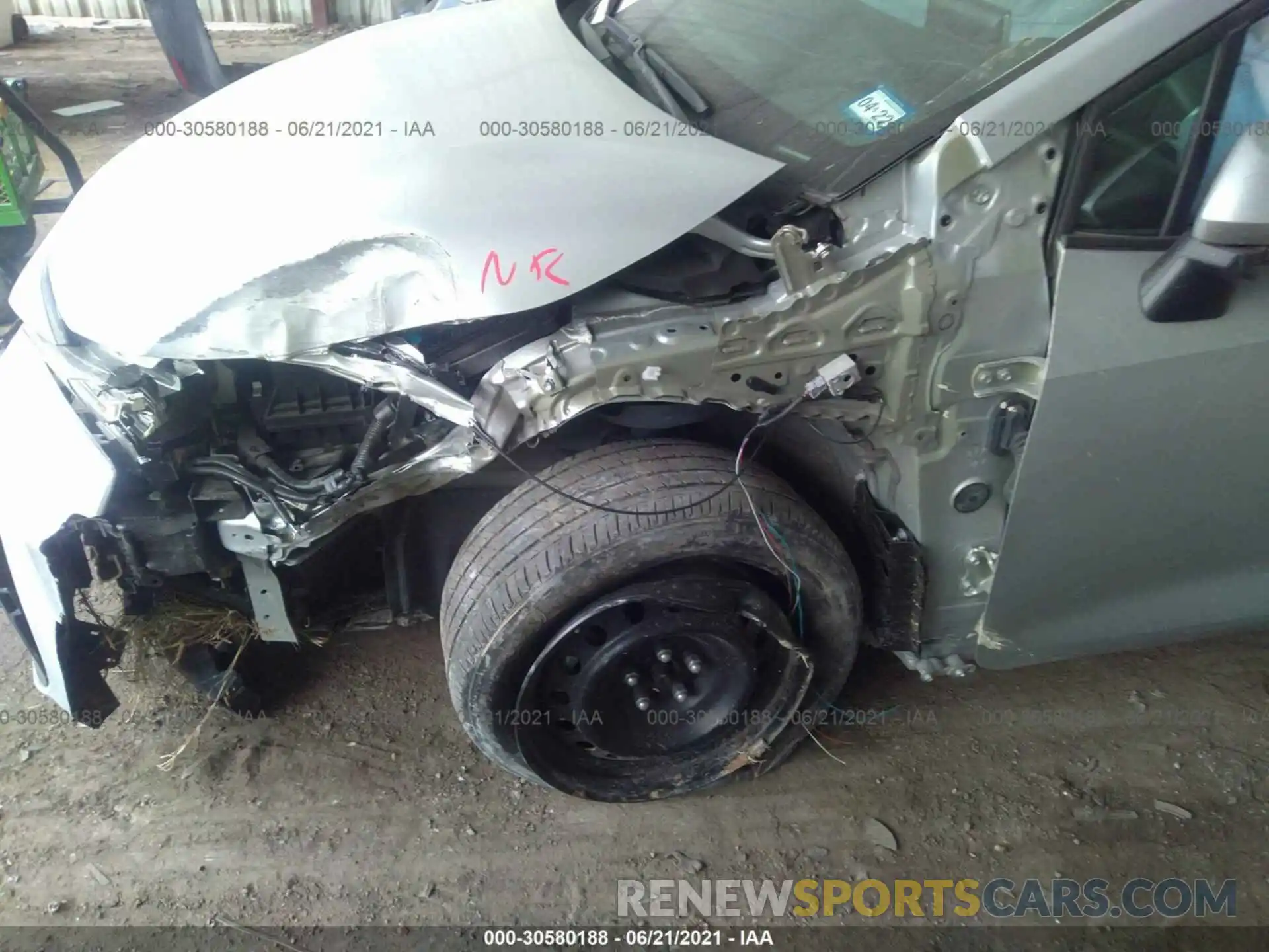 12 Photograph of a damaged car 5YFEPRAEXLP015602 TOYOTA COROLLA 2020