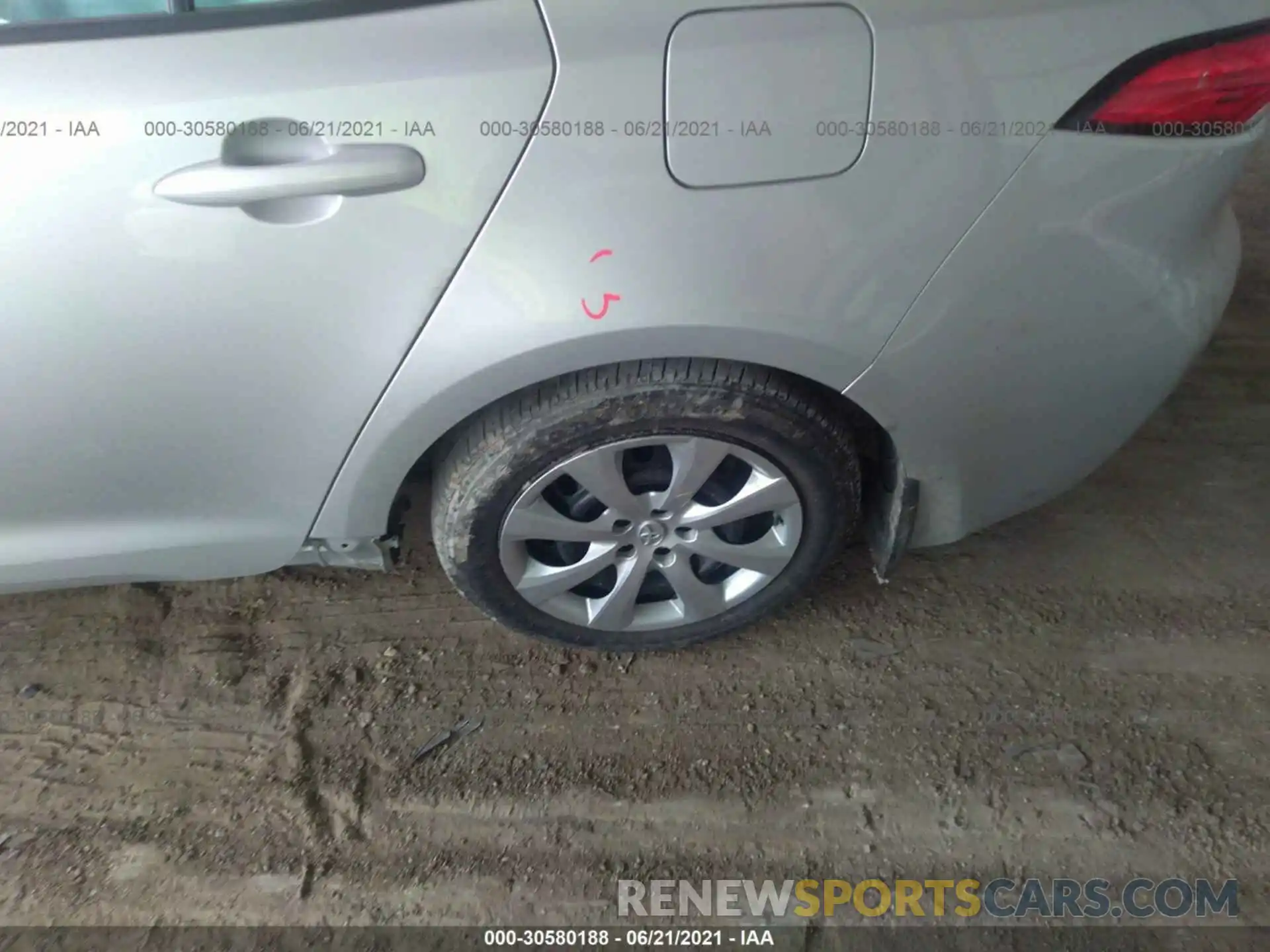 13 Photograph of a damaged car 5YFEPRAEXLP015602 TOYOTA COROLLA 2020