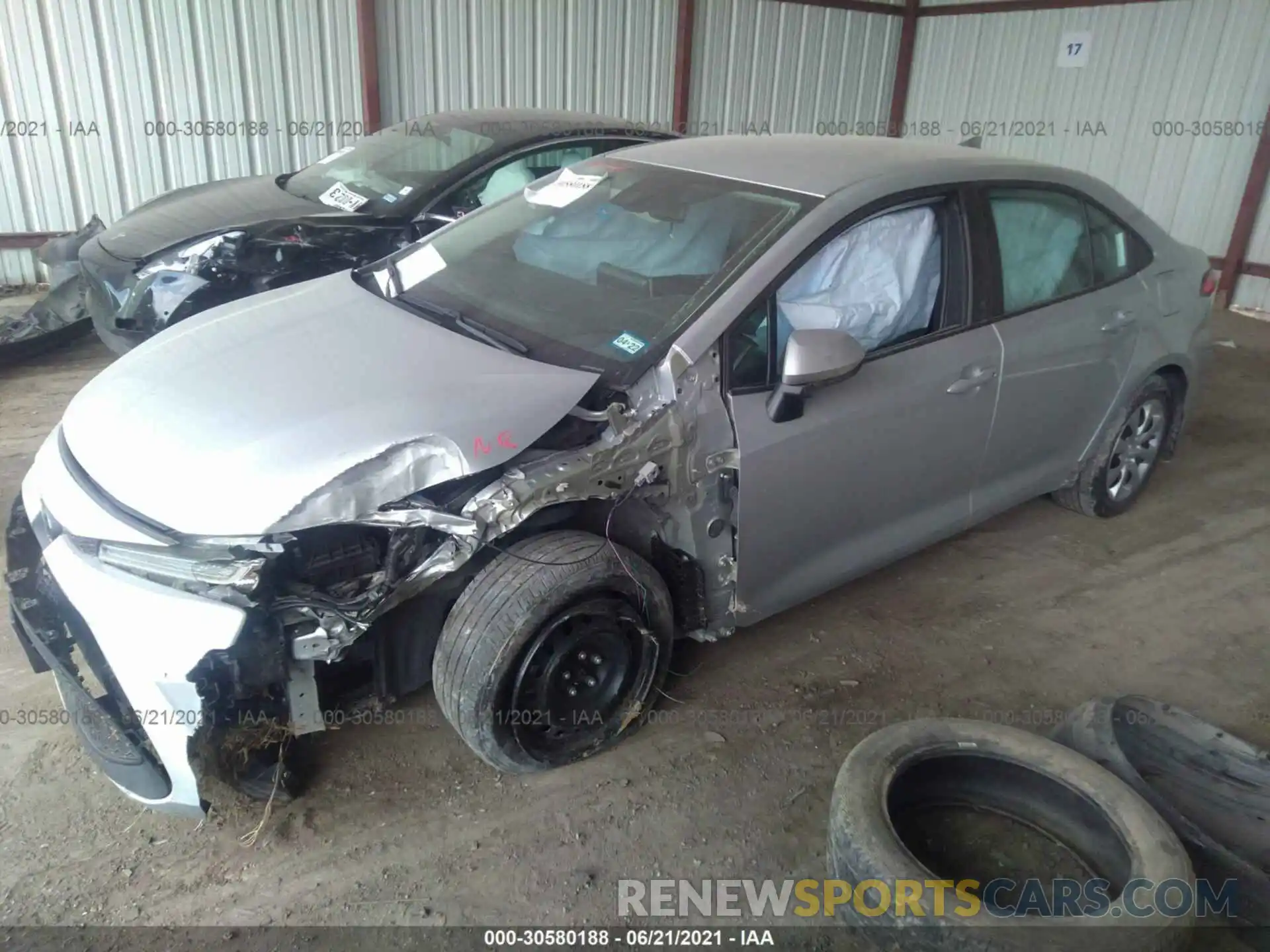 2 Photograph of a damaged car 5YFEPRAEXLP015602 TOYOTA COROLLA 2020