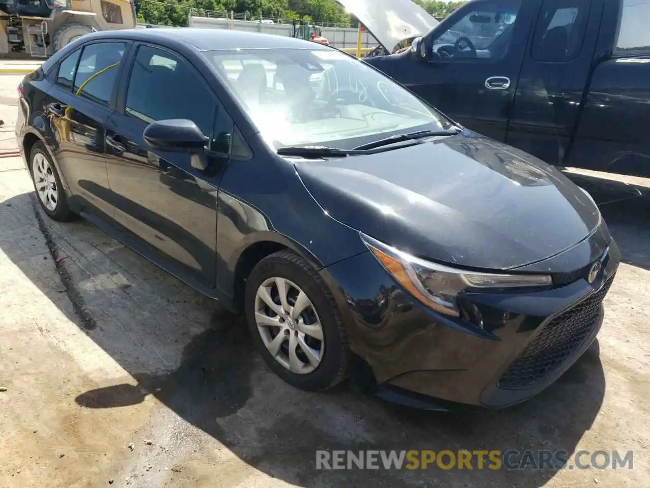 1 Photograph of a damaged car 5YFEPRAEXLP018371 TOYOTA COROLLA 2020