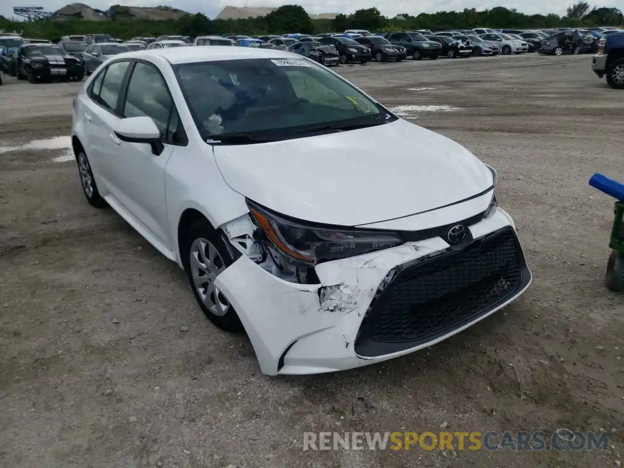 1 Photograph of a damaged car 5YFEPRAEXLP019004 TOYOTA COROLLA 2020