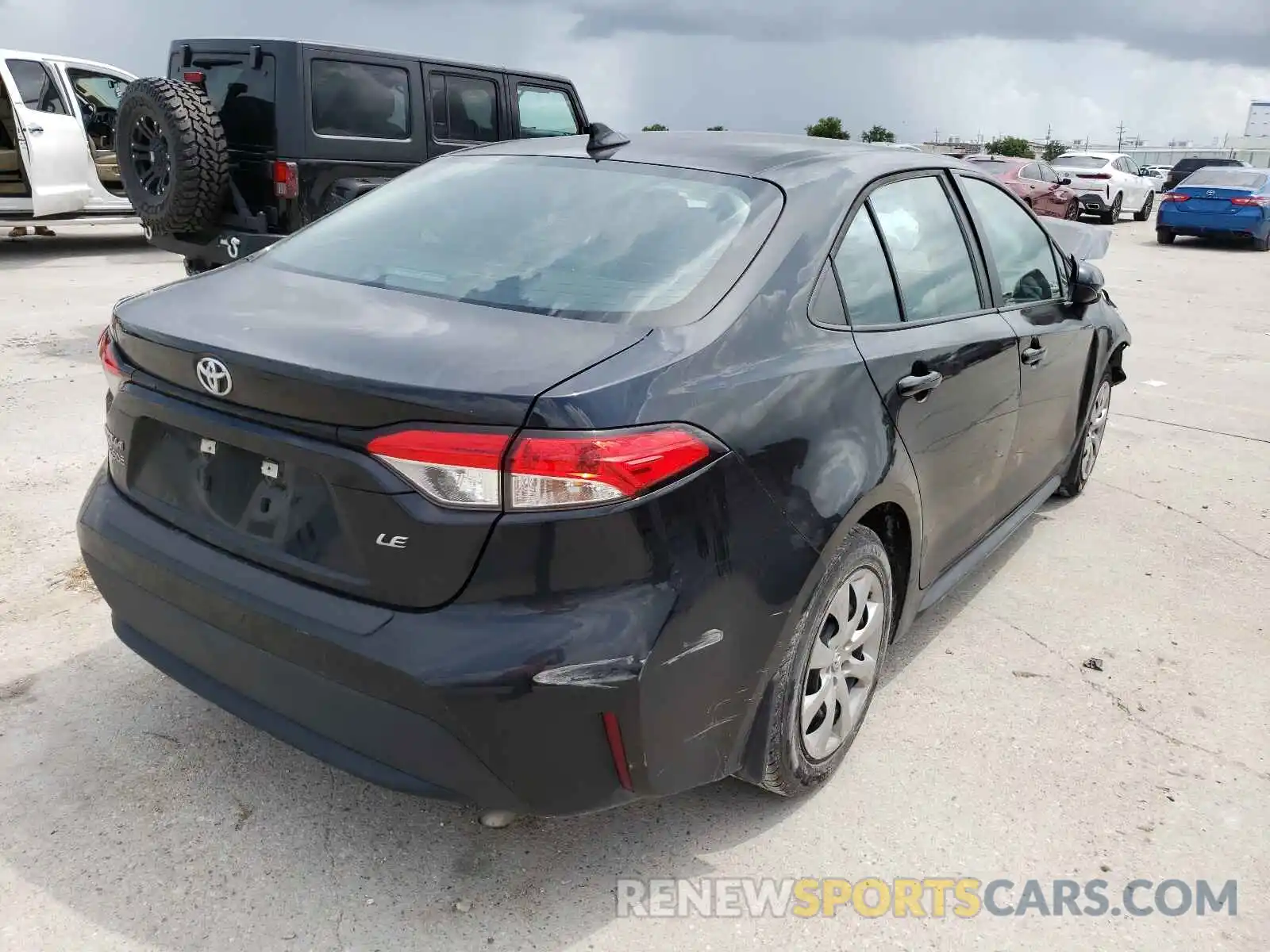 4 Photograph of a damaged car 5YFEPRAEXLP020492 TOYOTA COROLLA 2020