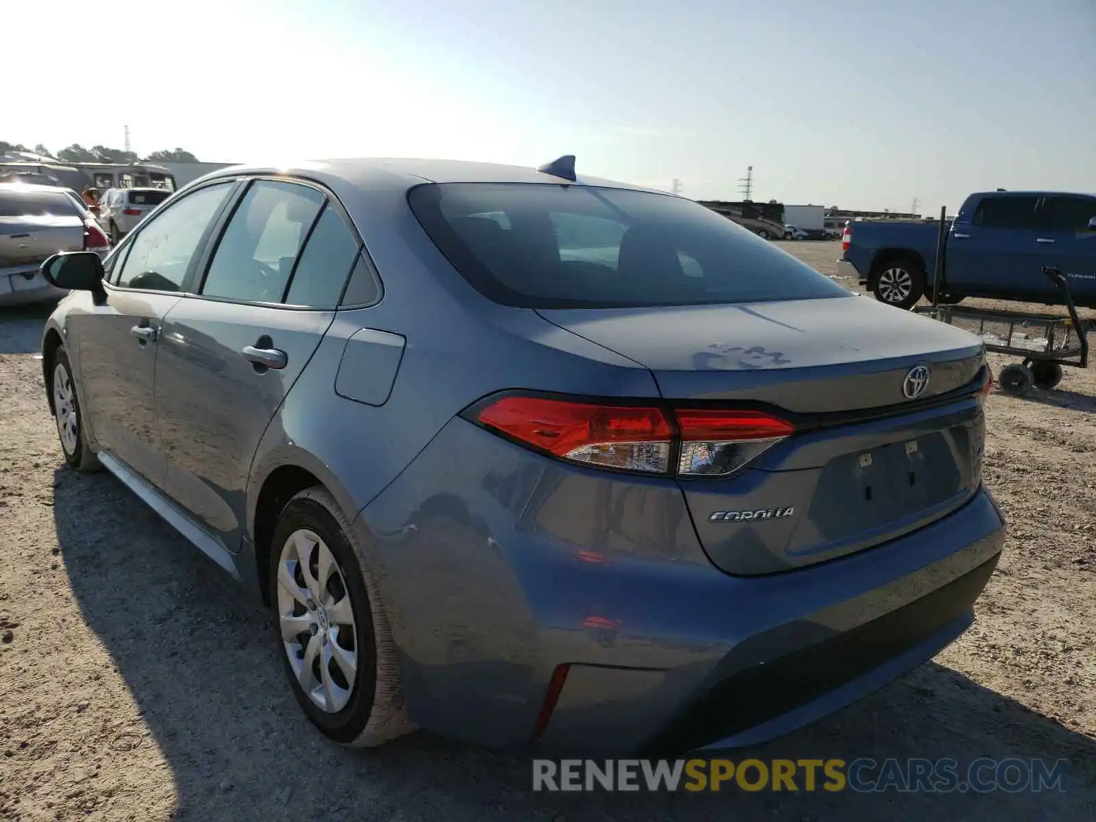 3 Photograph of a damaged car 5YFEPRAEXLP021450 TOYOTA COROLLA 2020