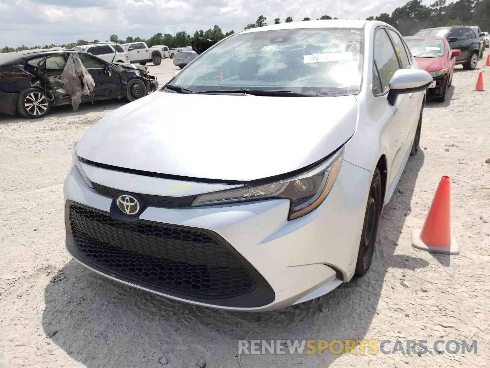 2 Photograph of a damaged car 5YFEPRAEXLP022369 TOYOTA COROLLA 2020