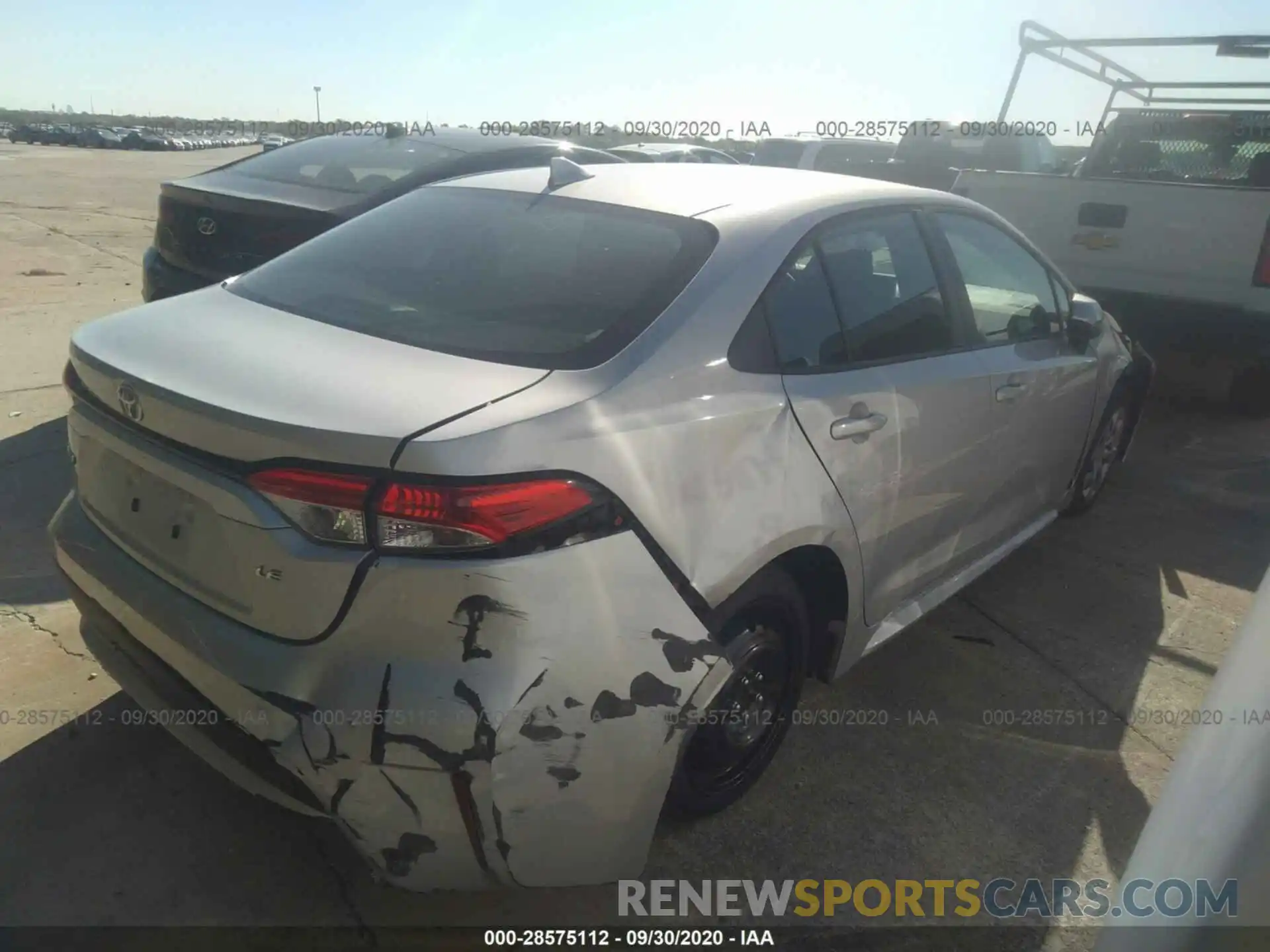 4 Photograph of a damaged car 5YFEPRAEXLP023277 TOYOTA COROLLA 2020