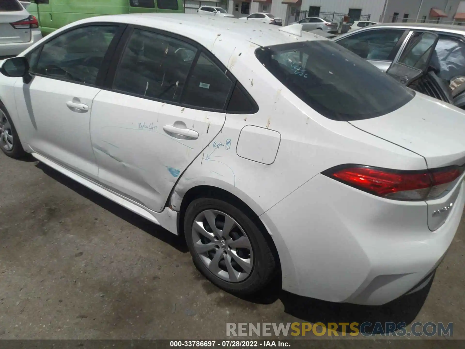 6 Photograph of a damaged car 5YFEPRAEXLP023568 TOYOTA COROLLA 2020