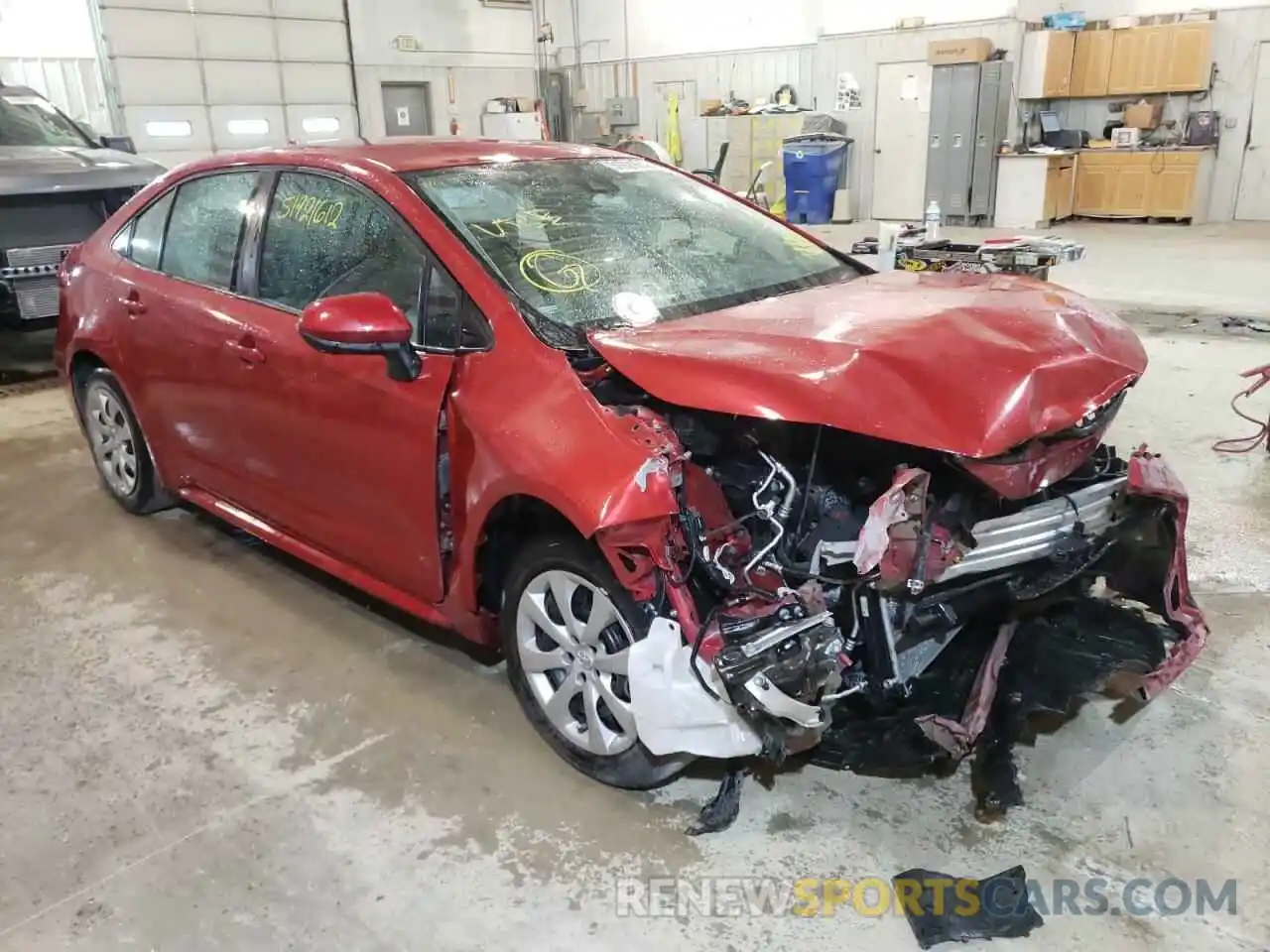 1 Photograph of a damaged car 5YFEPRAEXLP025207 TOYOTA COROLLA 2020