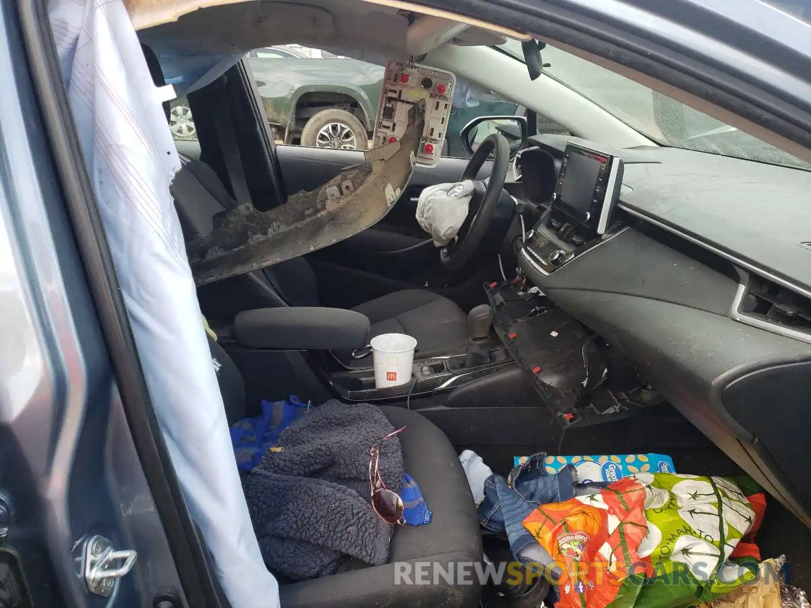 5 Photograph of a damaged car 5YFEPRAEXLP025224 TOYOTA COROLLA 2020