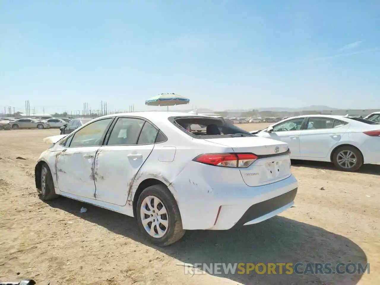 3 Photograph of a damaged car 5YFEPRAEXLP027328 TOYOTA COROLLA 2020