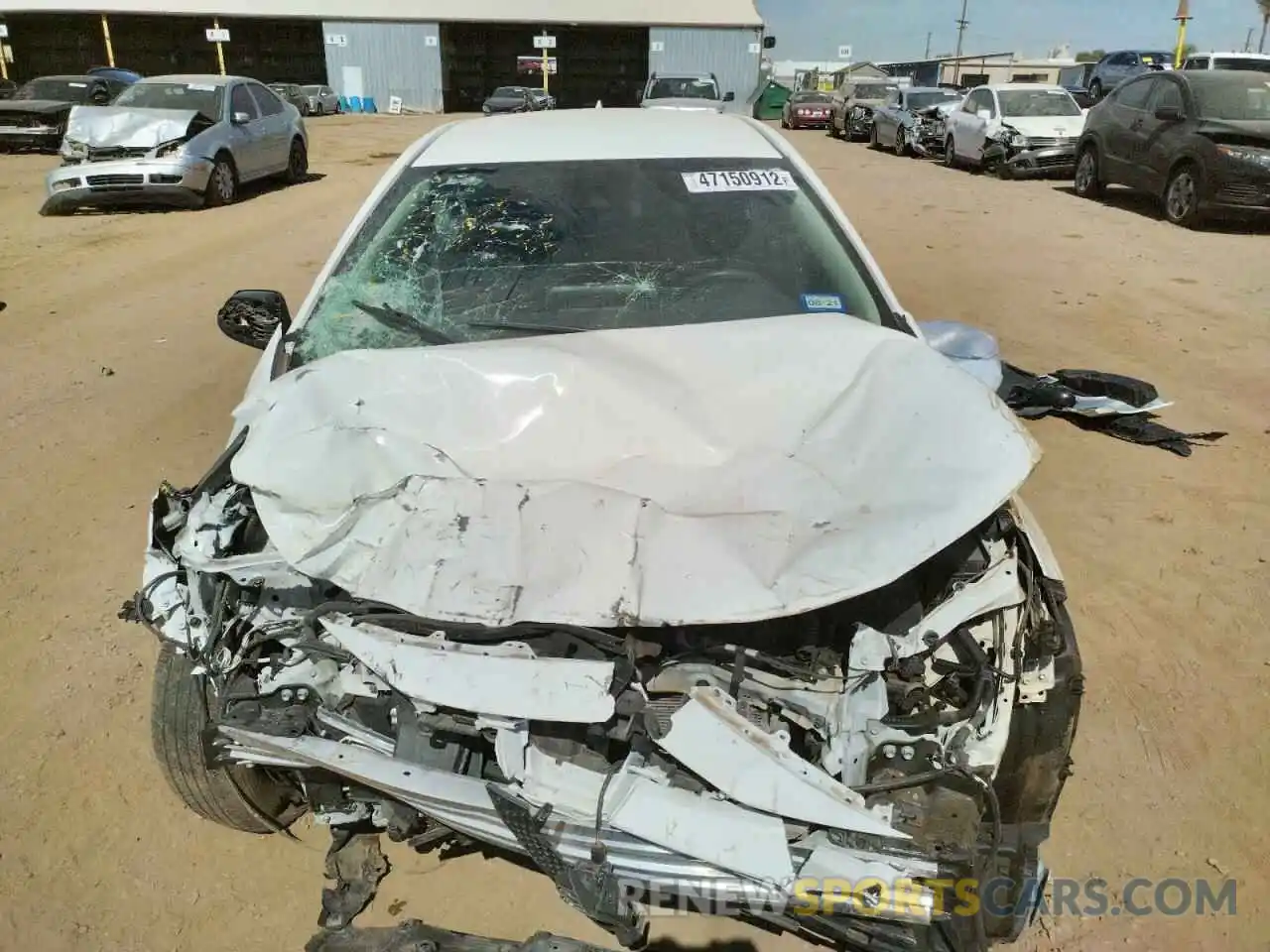 7 Photograph of a damaged car 5YFEPRAEXLP027328 TOYOTA COROLLA 2020