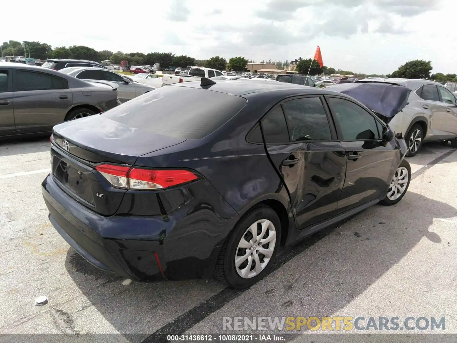 4 Photograph of a damaged car 5YFEPRAEXLP027524 TOYOTA COROLLA 2020