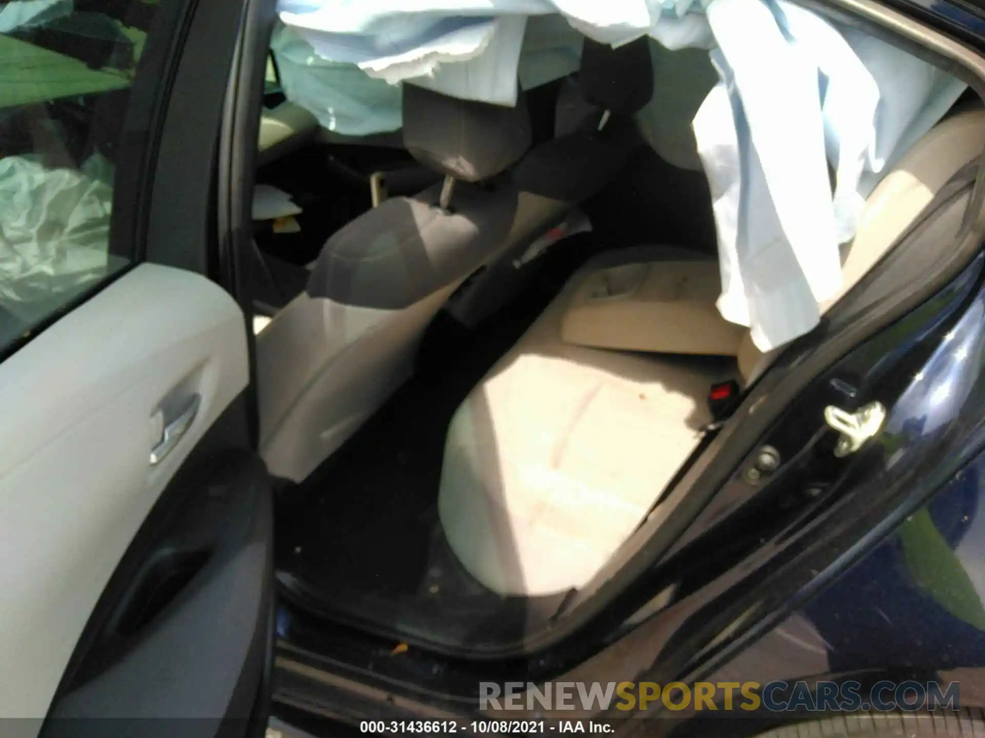 8 Photograph of a damaged car 5YFEPRAEXLP027524 TOYOTA COROLLA 2020