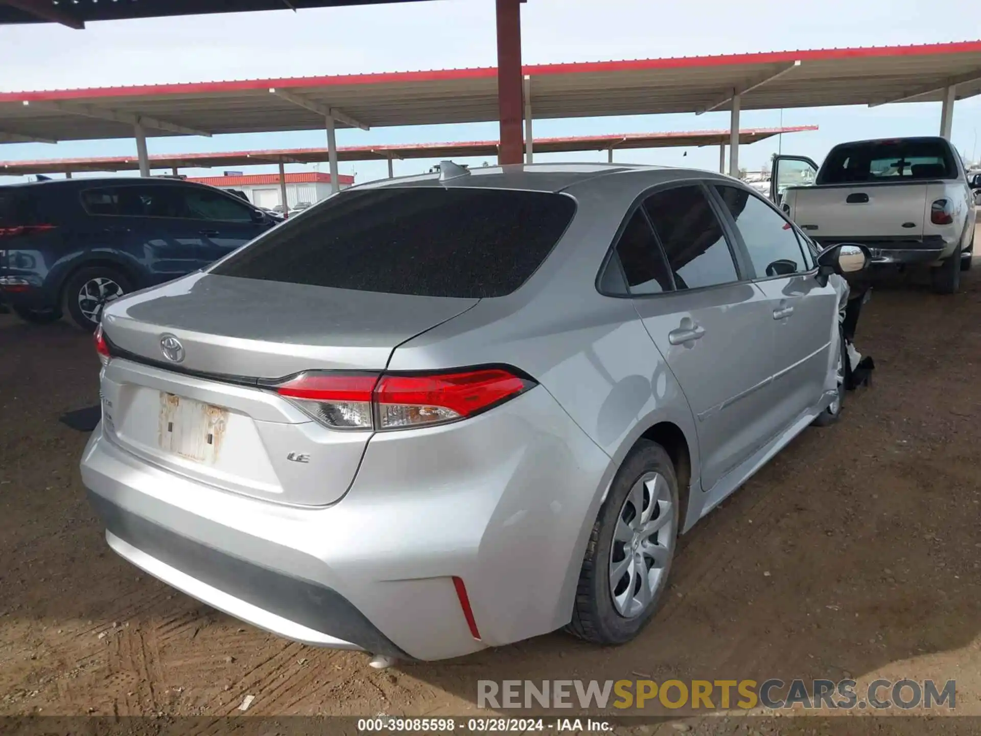 4 Photograph of a damaged car 5YFEPRAEXLP027572 TOYOTA COROLLA 2020