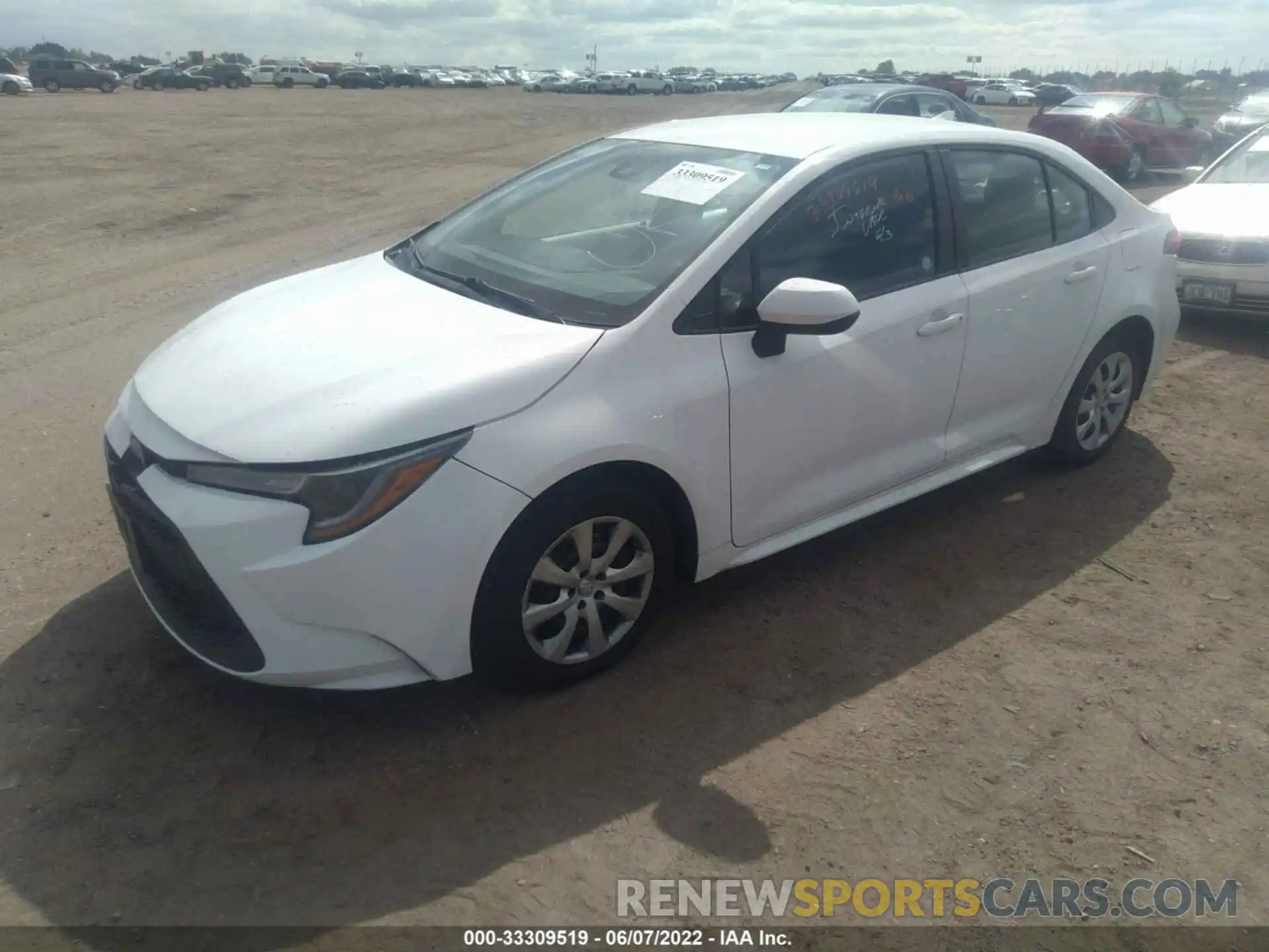 2 Photograph of a damaged car 5YFEPRAEXLP028298 TOYOTA COROLLA 2020