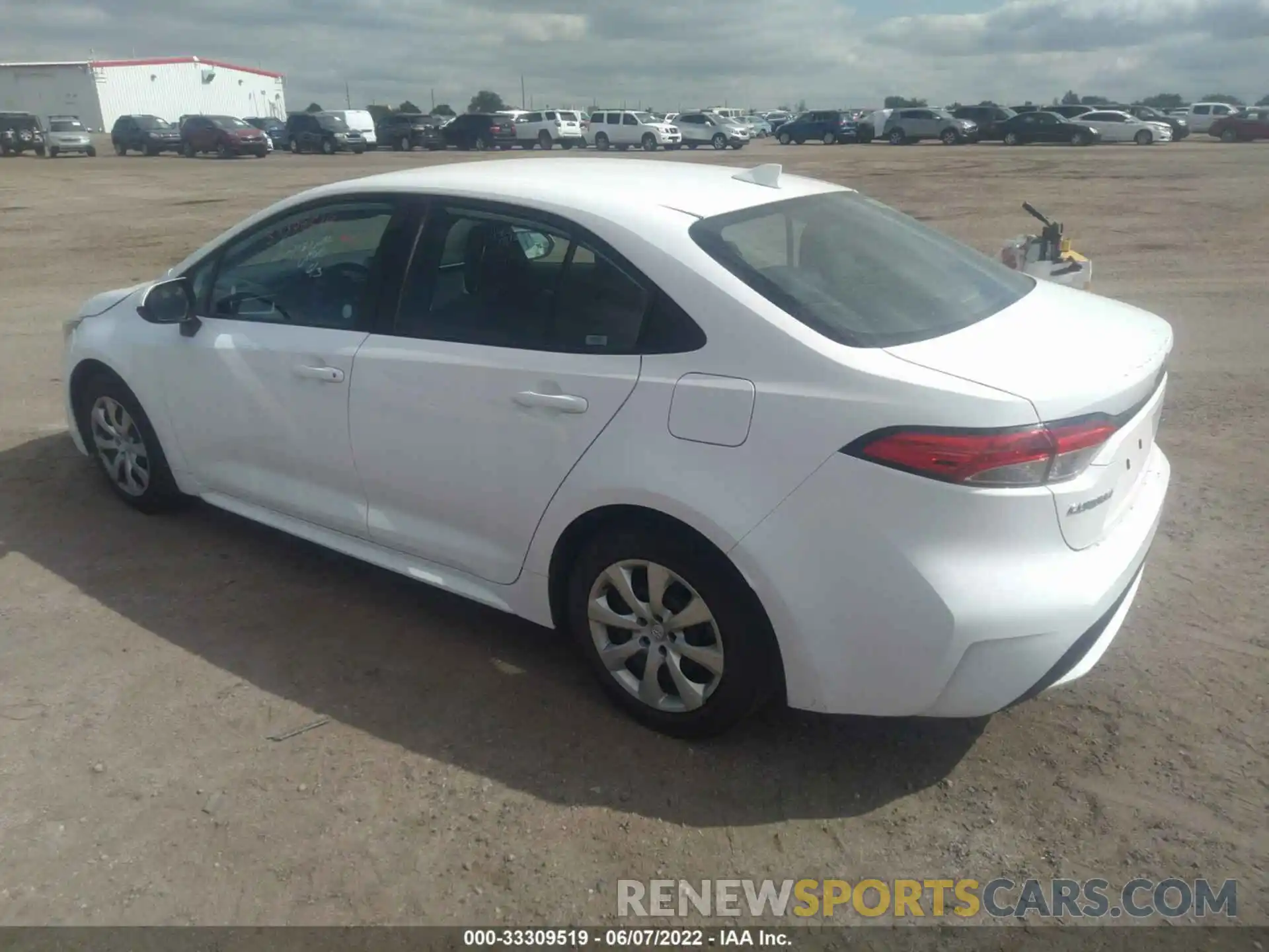 3 Photograph of a damaged car 5YFEPRAEXLP028298 TOYOTA COROLLA 2020