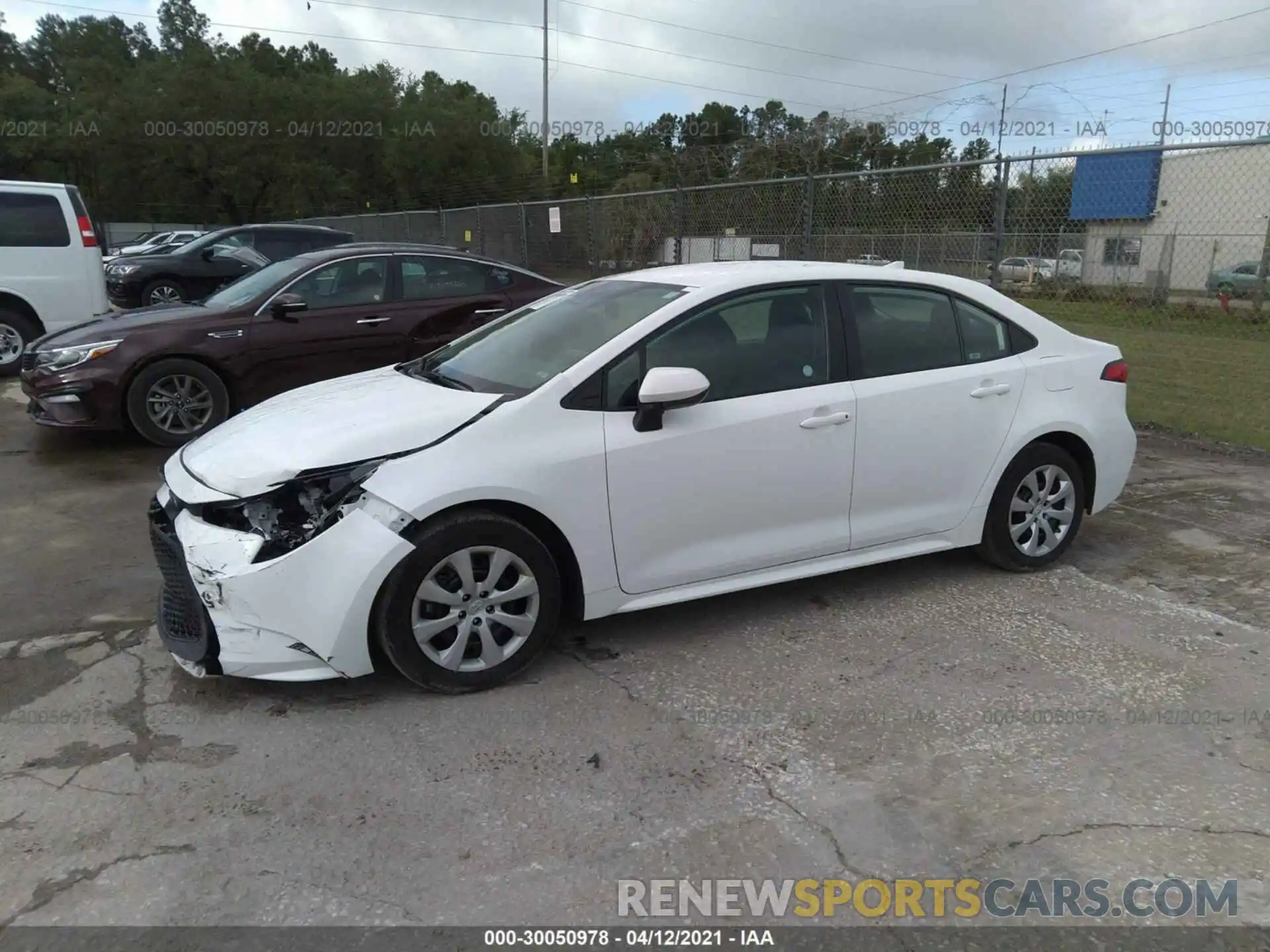 2 Photograph of a damaged car 5YFEPRAEXLP028415 TOYOTA COROLLA 2020