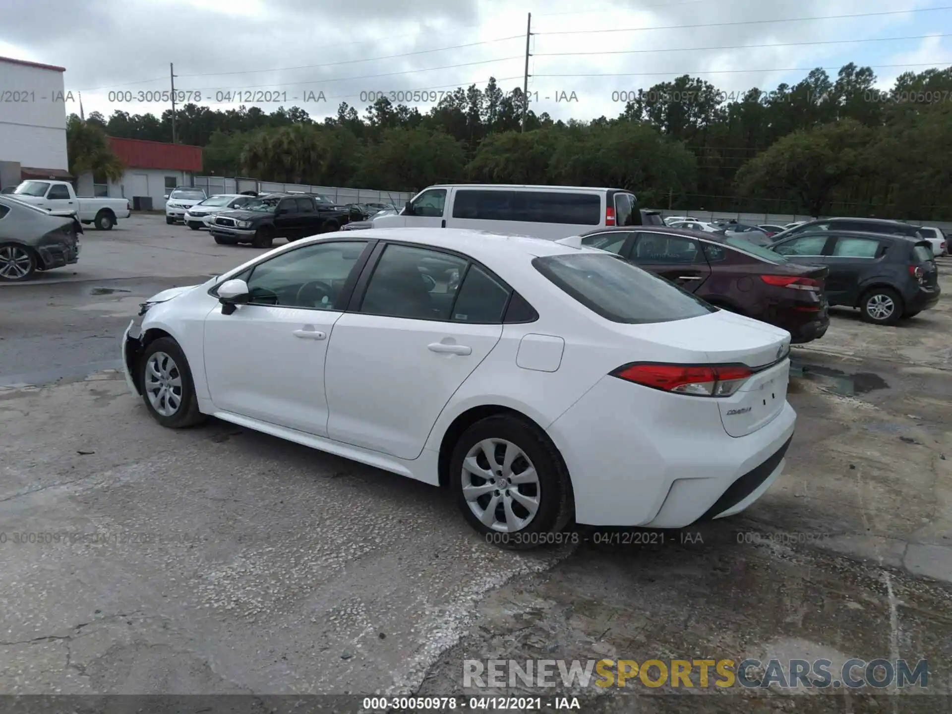 3 Photograph of a damaged car 5YFEPRAEXLP028415 TOYOTA COROLLA 2020