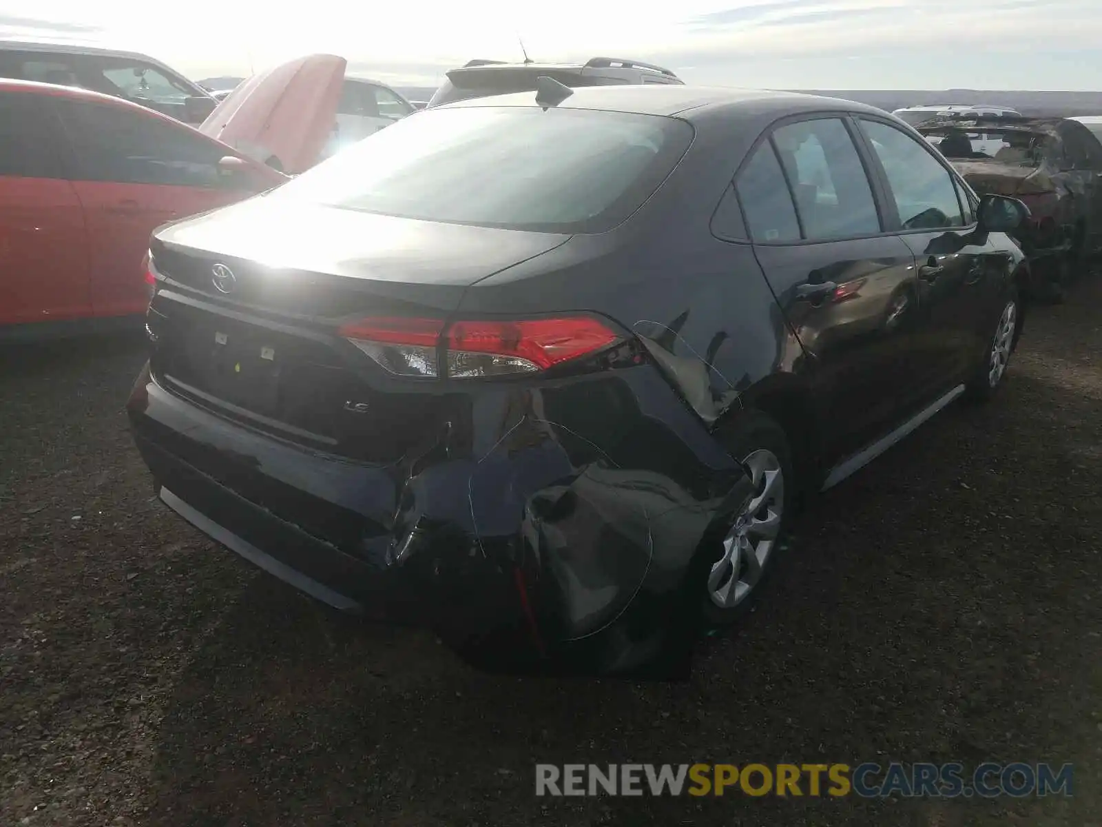 4 Photograph of a damaged car 5YFEPRAEXLP028981 TOYOTA COROLLA 2020