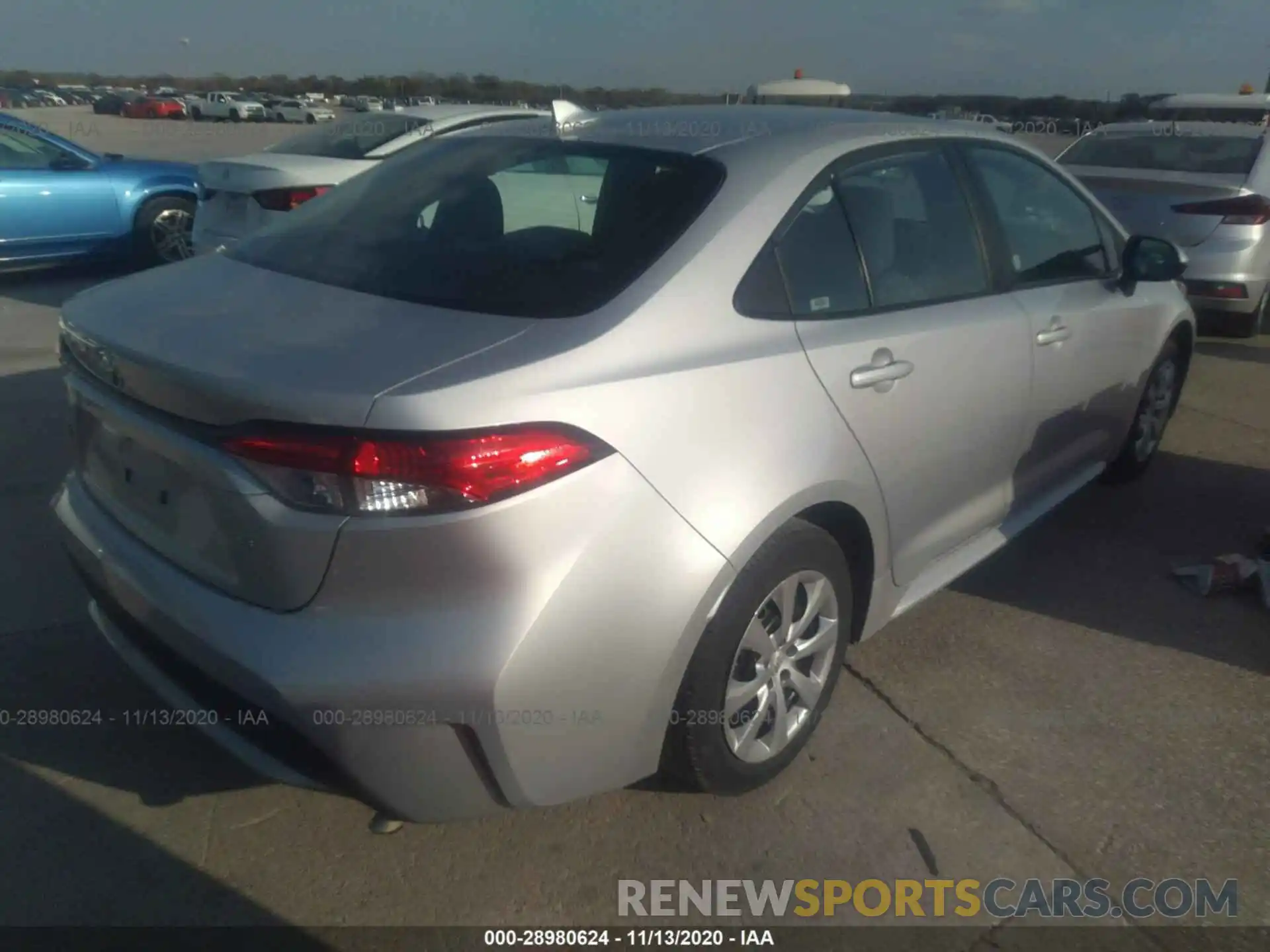 4 Photograph of a damaged car 5YFEPRAEXLP029502 TOYOTA COROLLA 2020