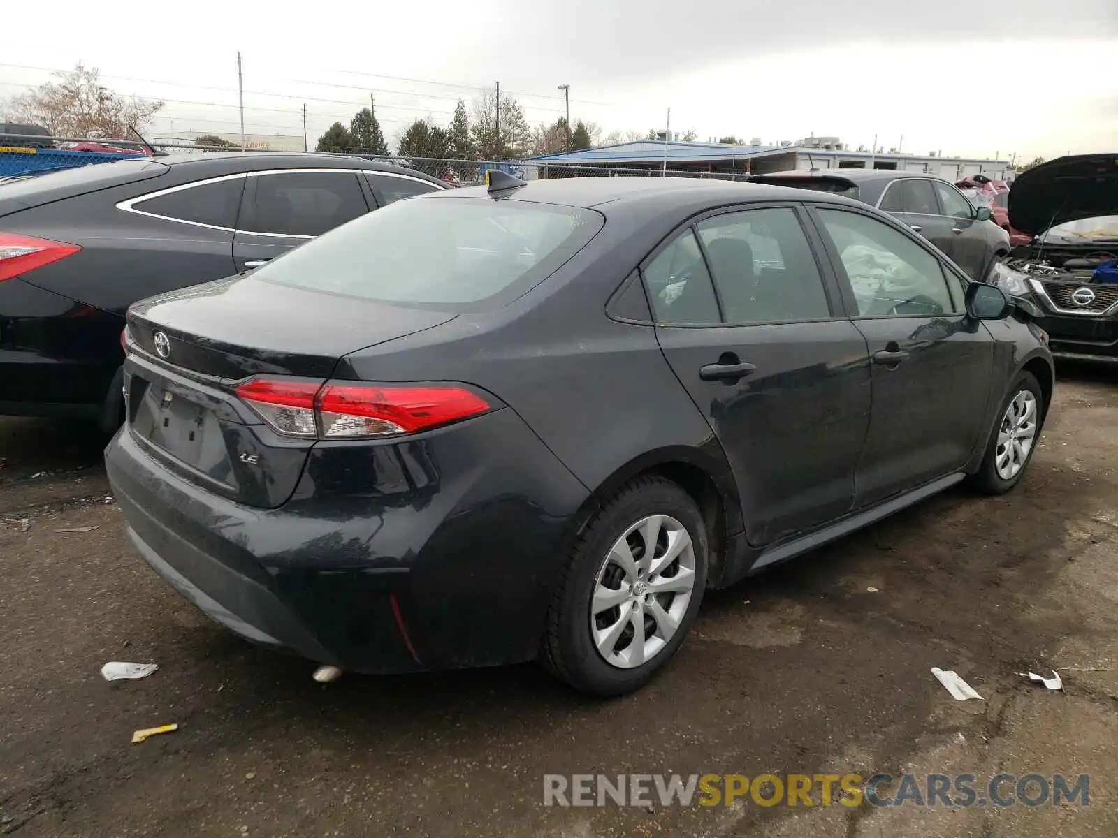 4 Photograph of a damaged car 5YFEPRAEXLP032822 TOYOTA COROLLA 2020