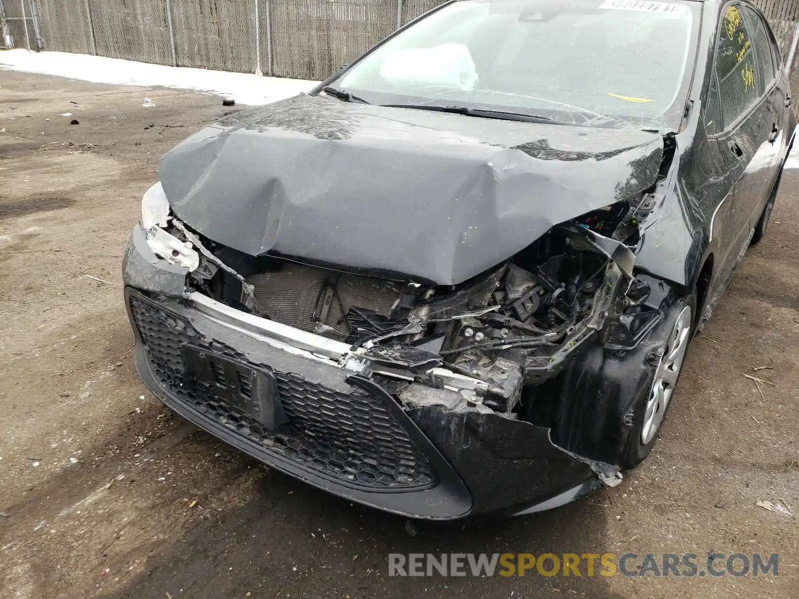 9 Photograph of a damaged car 5YFEPRAEXLP032822 TOYOTA COROLLA 2020