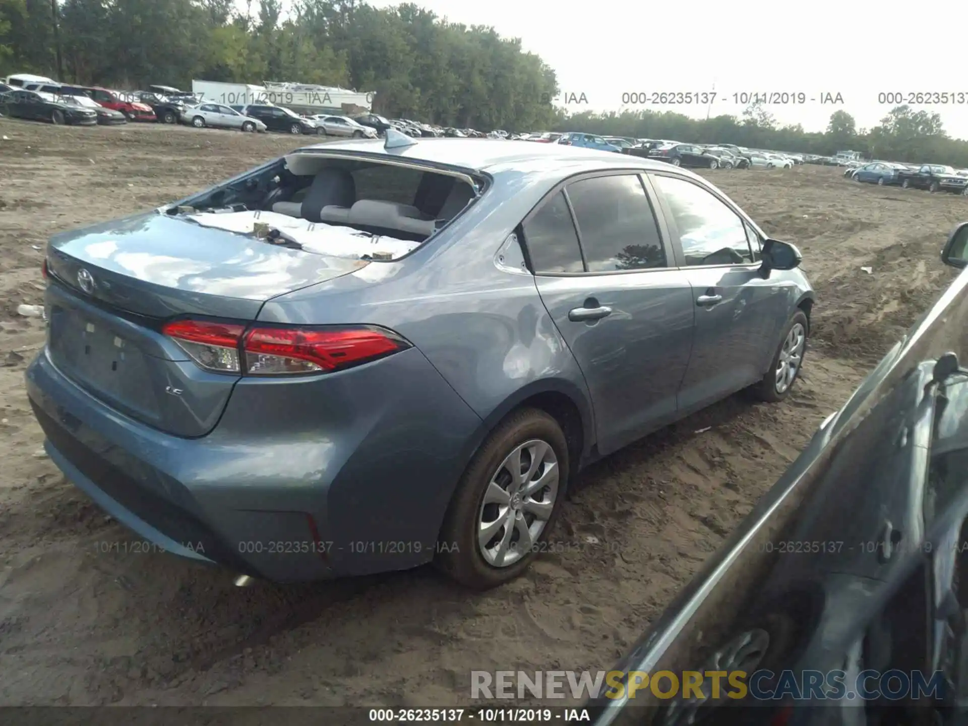 4 Photograph of a damaged car 5YFEPRAEXLP035719 TOYOTA COROLLA 2020