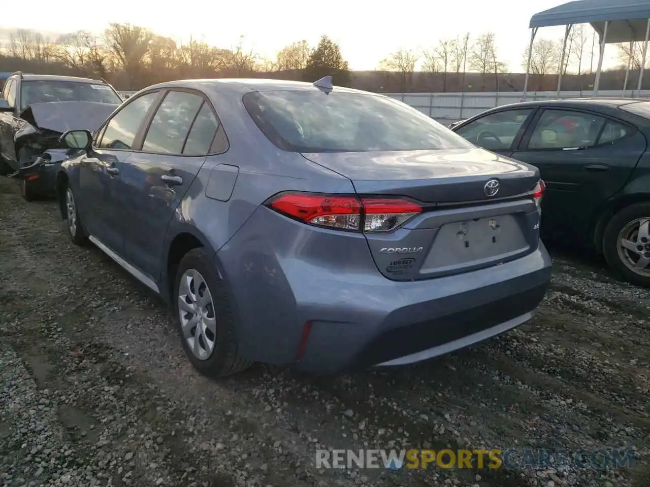 3 Photograph of a damaged car 5YFEPRAEXLP035932 TOYOTA COROLLA 2020