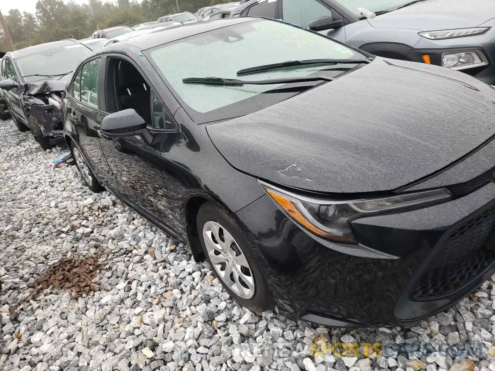 1 Photograph of a damaged car 5YFEPRAEXLP036840 TOYOTA COROLLA 2020