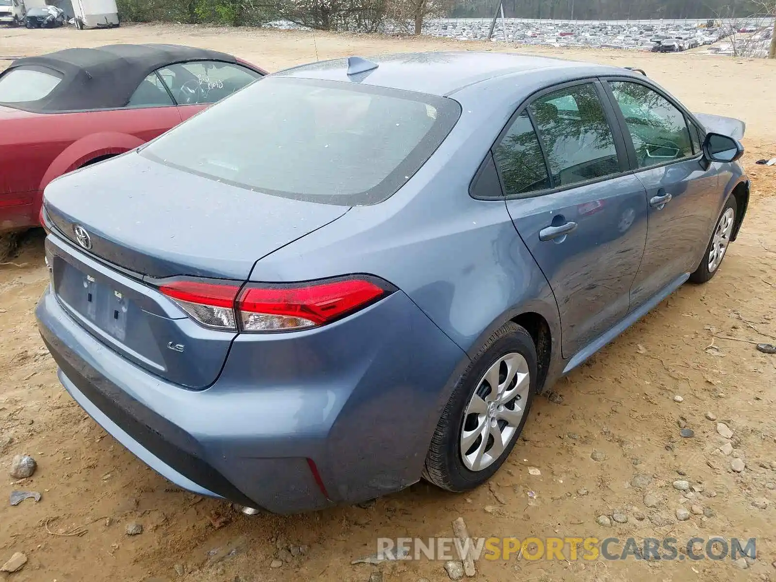 4 Photograph of a damaged car 5YFEPRAEXLP037180 TOYOTA COROLLA 2020