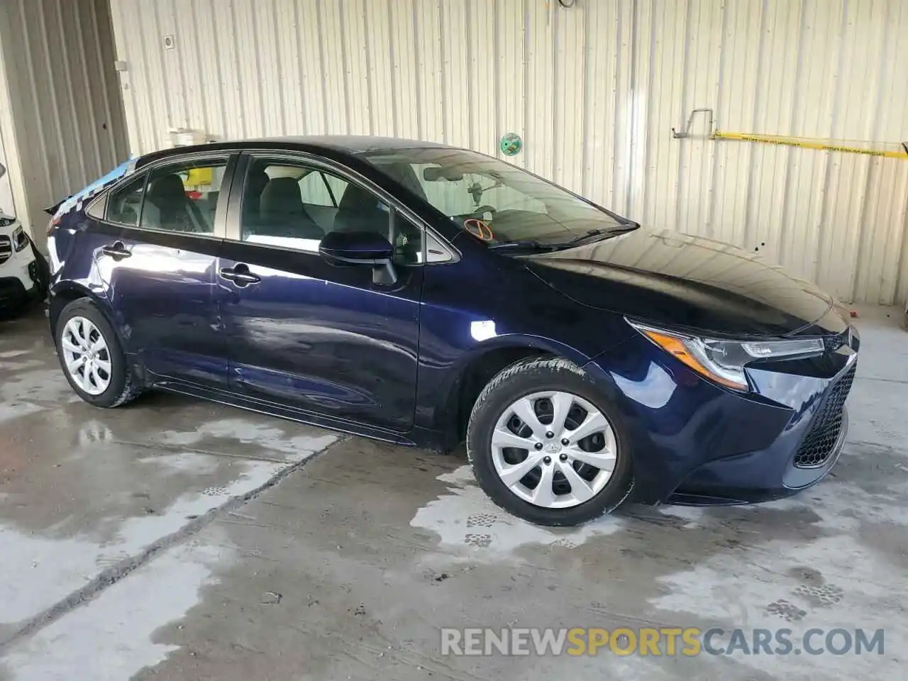 4 Photograph of a damaged car 5YFEPRAEXLP039771 TOYOTA COROLLA 2020