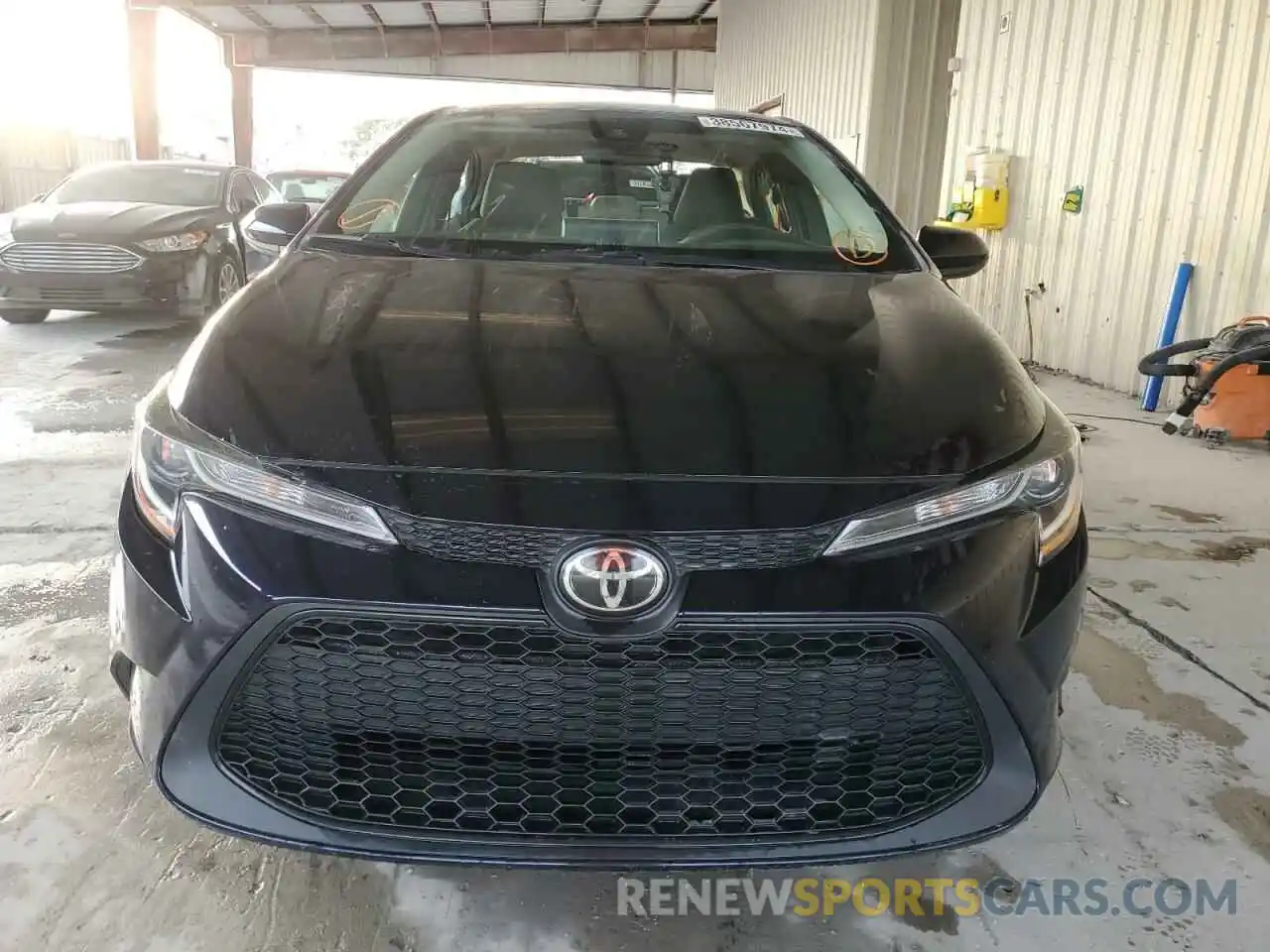 5 Photograph of a damaged car 5YFEPRAEXLP039771 TOYOTA COROLLA 2020