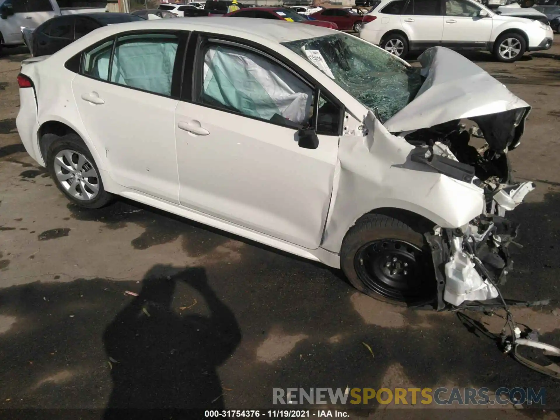 1 Photograph of a damaged car 5YFEPRAEXLP041861 TOYOTA COROLLA 2020