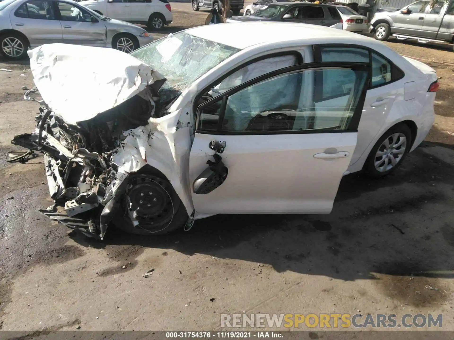 2 Photograph of a damaged car 5YFEPRAEXLP041861 TOYOTA COROLLA 2020