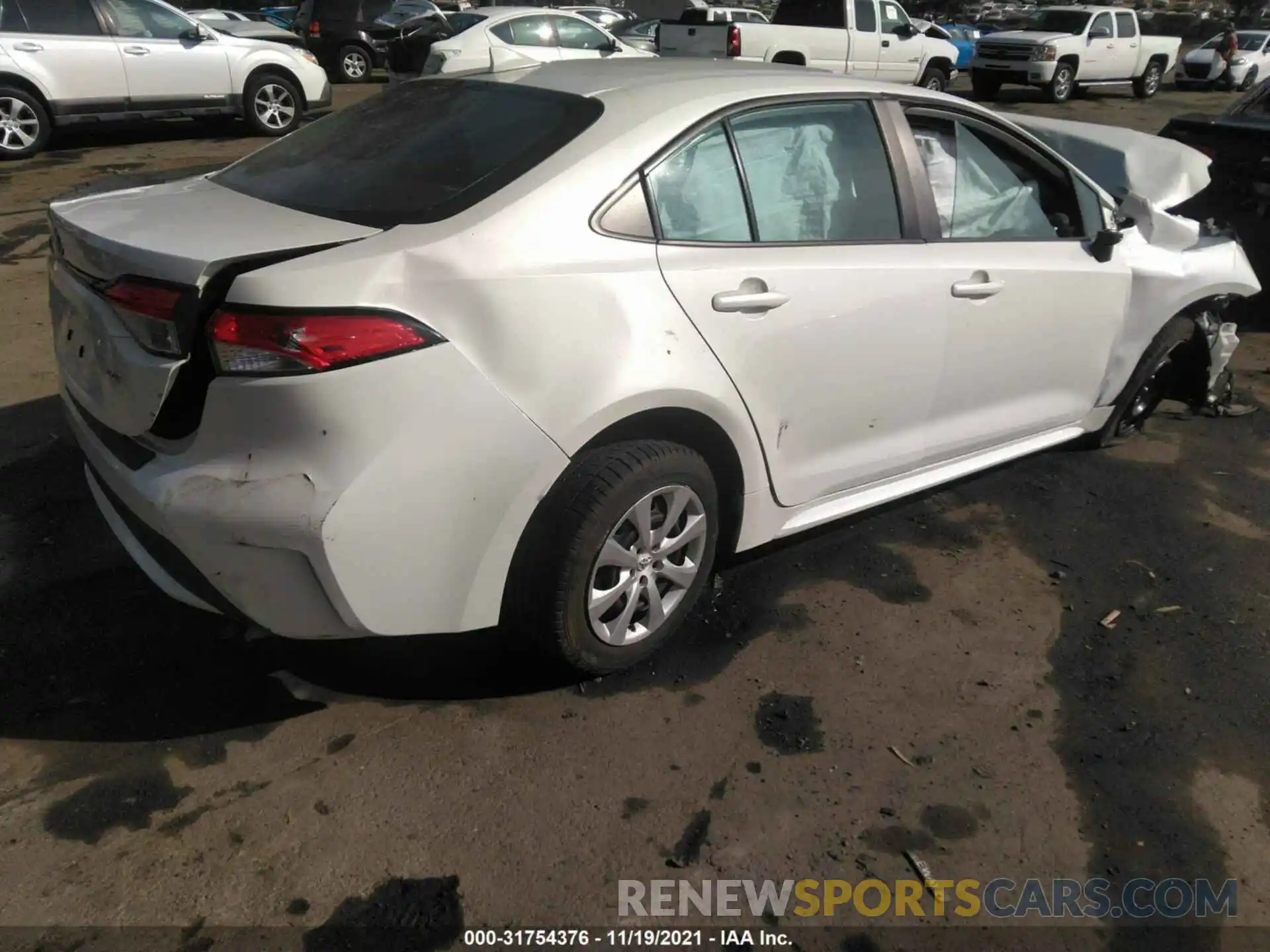 4 Photograph of a damaged car 5YFEPRAEXLP041861 TOYOTA COROLLA 2020