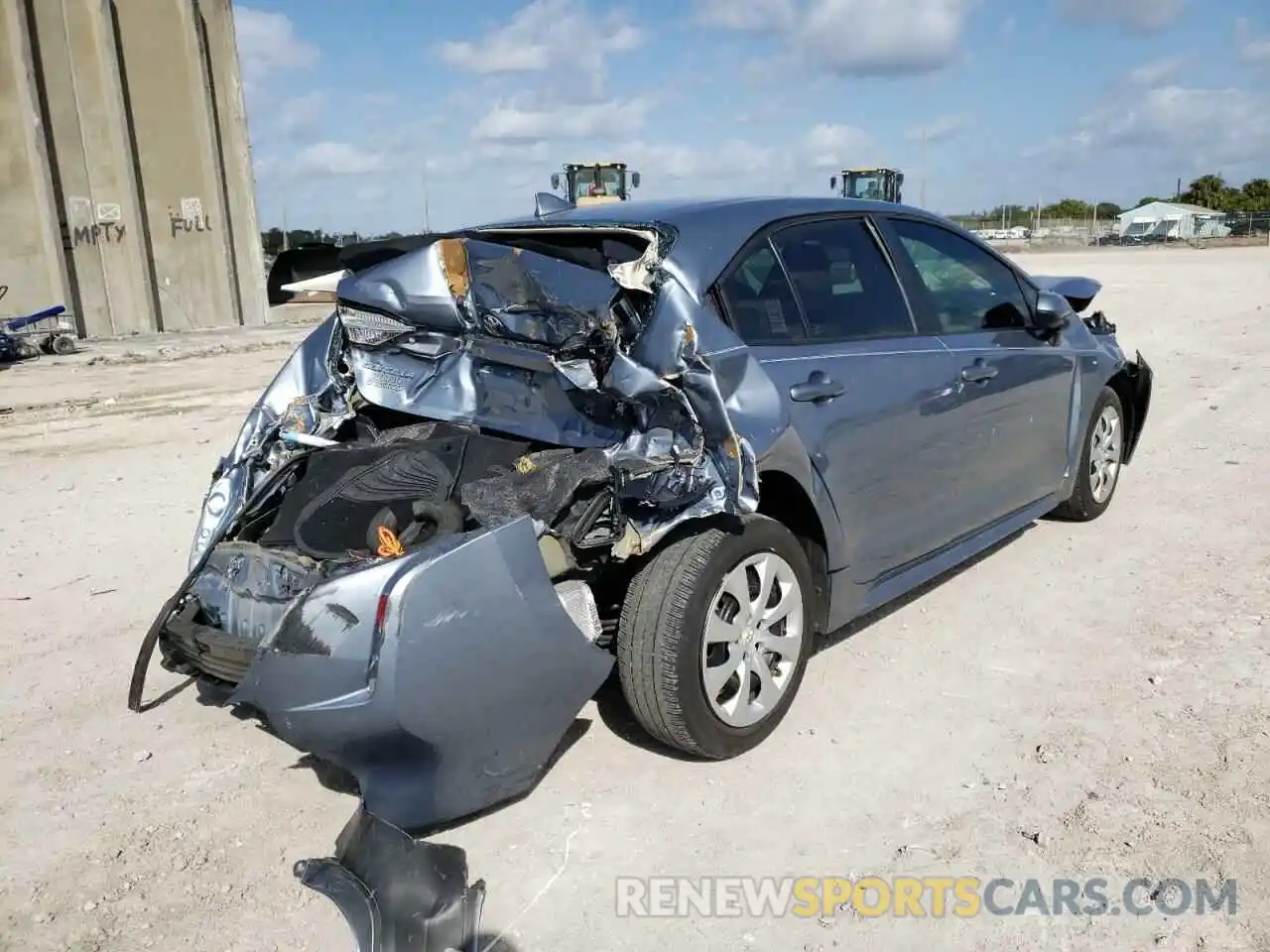 4 Photograph of a damaged car 5YFEPRAEXLP041889 TOYOTA COROLLA 2020