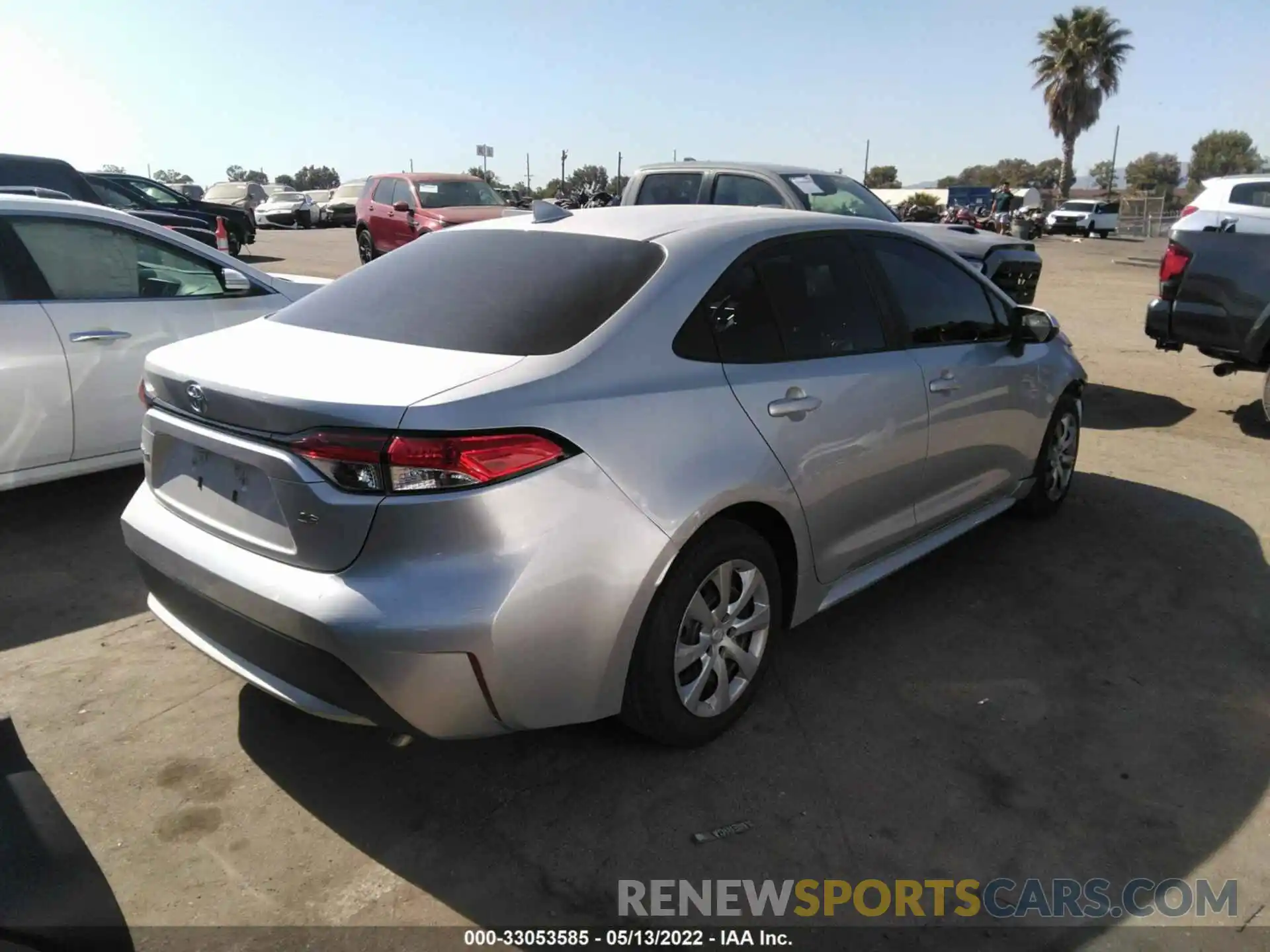 4 Photograph of a damaged car 5YFEPRAEXLP042783 TOYOTA COROLLA 2020