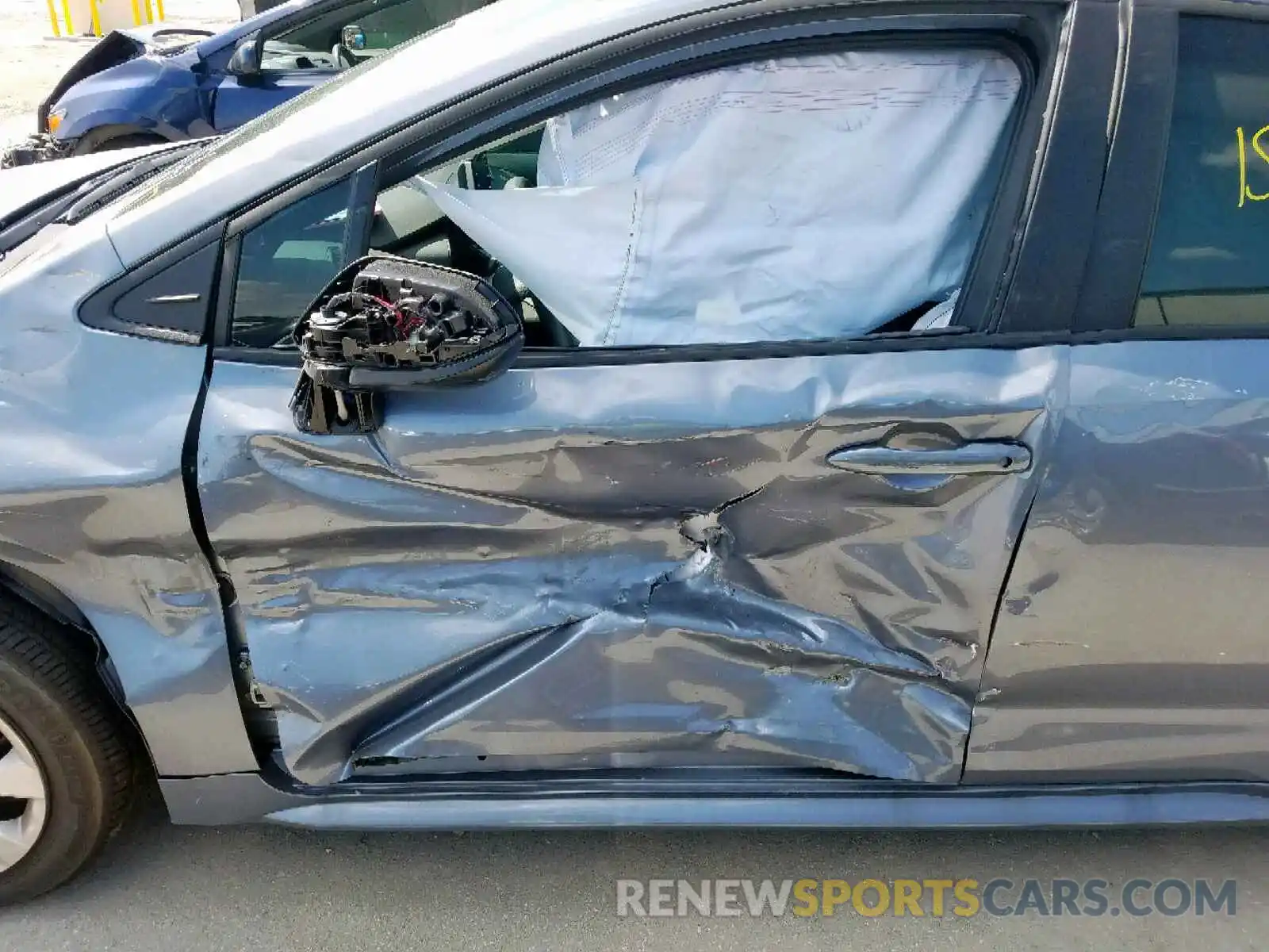 10 Photograph of a damaged car 5YFEPRAEXLP043612 TOYOTA COROLLA 2020