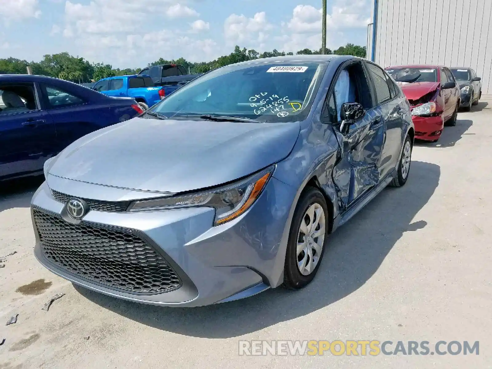 2 Photograph of a damaged car 5YFEPRAEXLP043612 TOYOTA COROLLA 2020