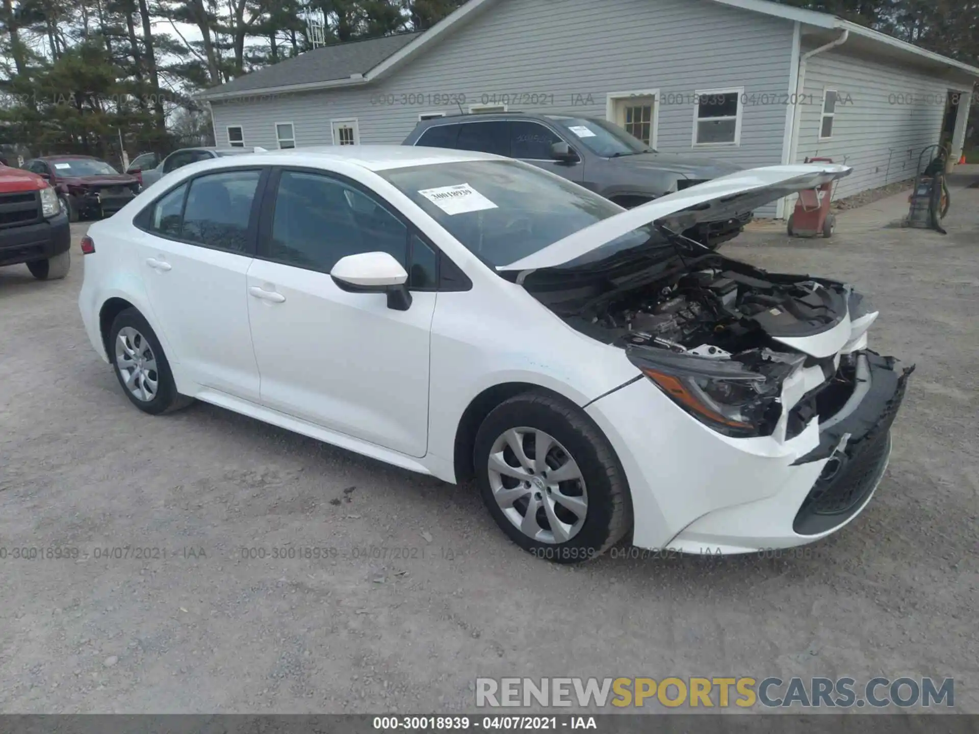 1 Photograph of a damaged car 5YFEPRAEXLP045151 TOYOTA COROLLA 2020