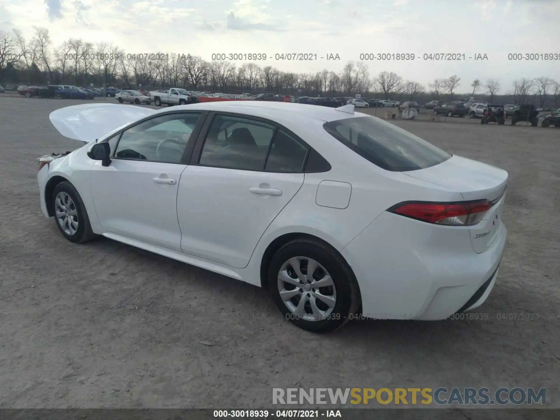 3 Photograph of a damaged car 5YFEPRAEXLP045151 TOYOTA COROLLA 2020