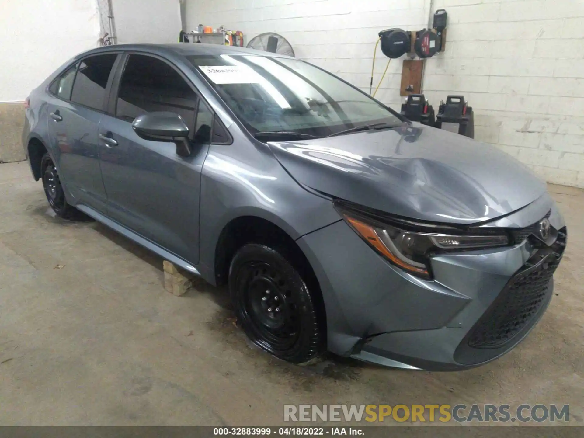 1 Photograph of a damaged car 5YFEPRAEXLP045621 TOYOTA COROLLA 2020