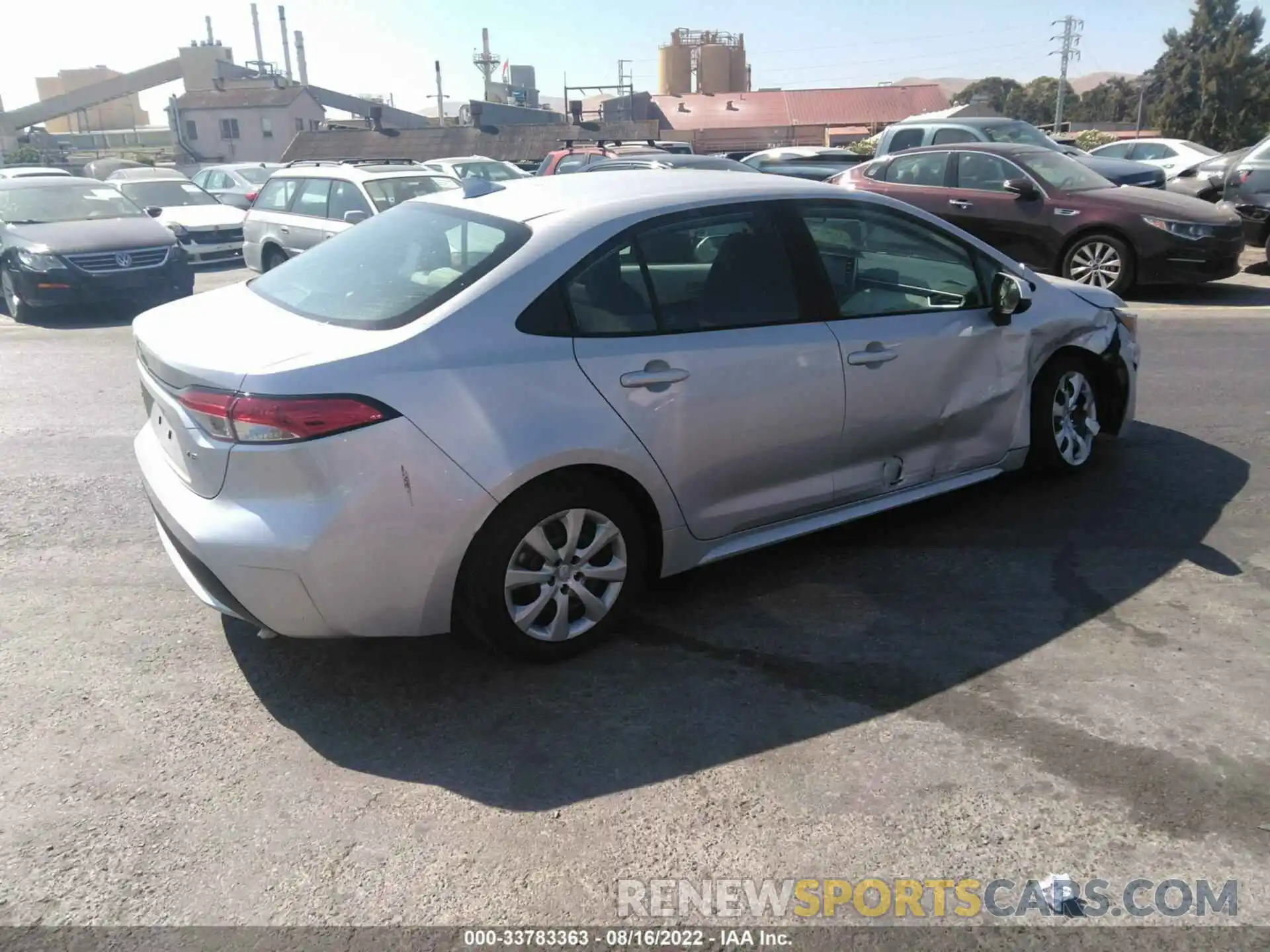 4 Photograph of a damaged car 5YFEPRAEXLP046526 TOYOTA COROLLA 2020