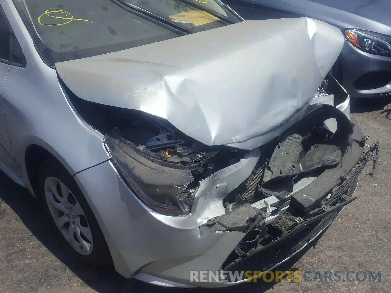 9 Photograph of a damaged car 5YFEPRAEXLP048941 TOYOTA COROLLA 2020