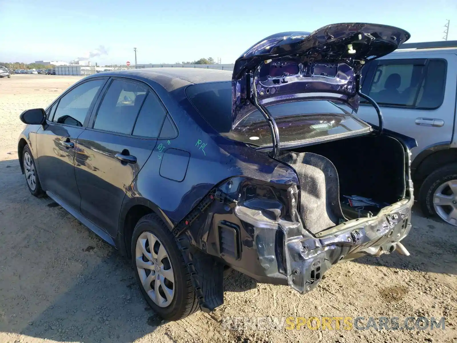 3 Photograph of a damaged car 5YFEPRAEXLP049216 TOYOTA COROLLA 2020