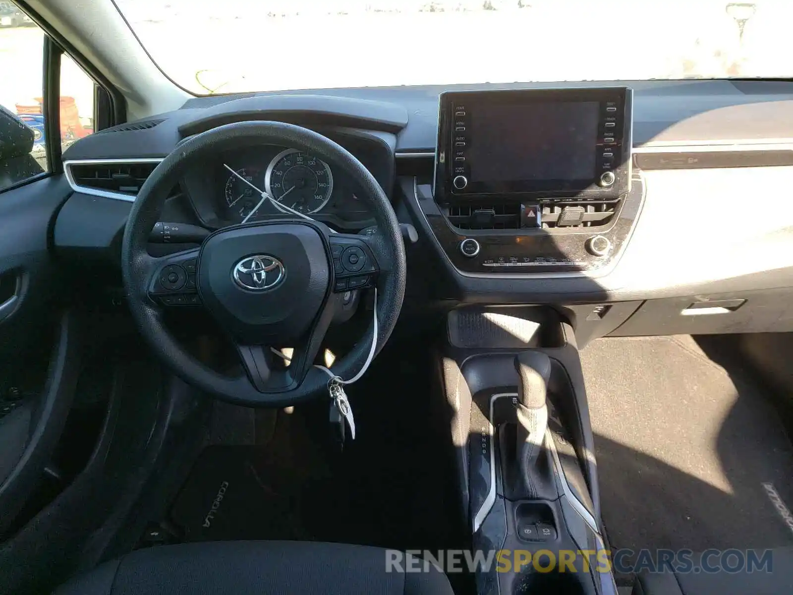 9 Photograph of a damaged car 5YFEPRAEXLP049216 TOYOTA COROLLA 2020